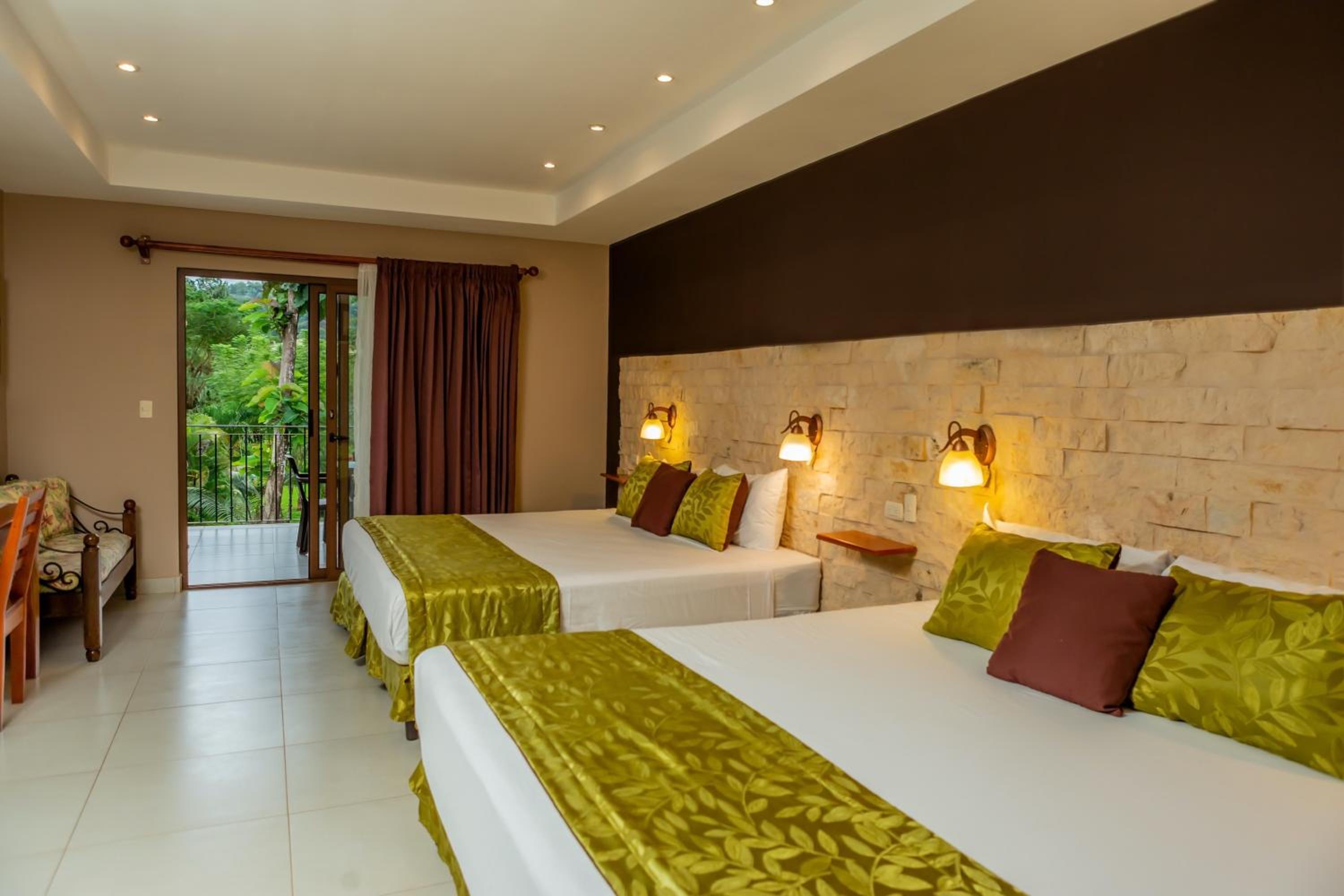 Suite with Whirlpool