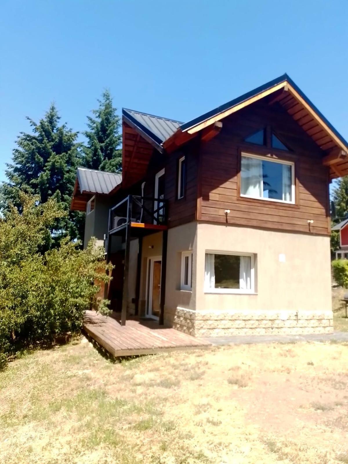 Two-Bedroom House photo 3