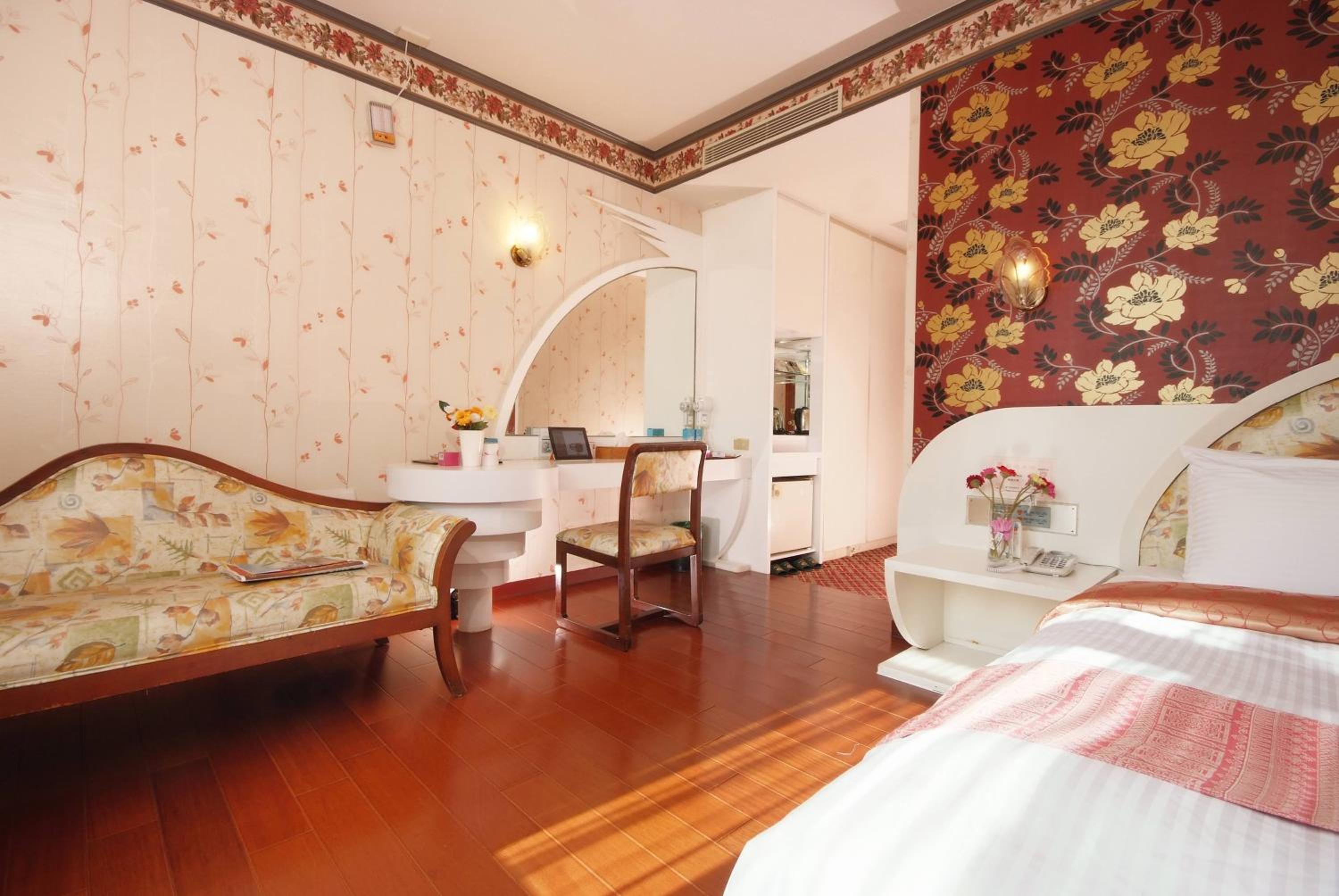 Deluxe Double Room photo 2