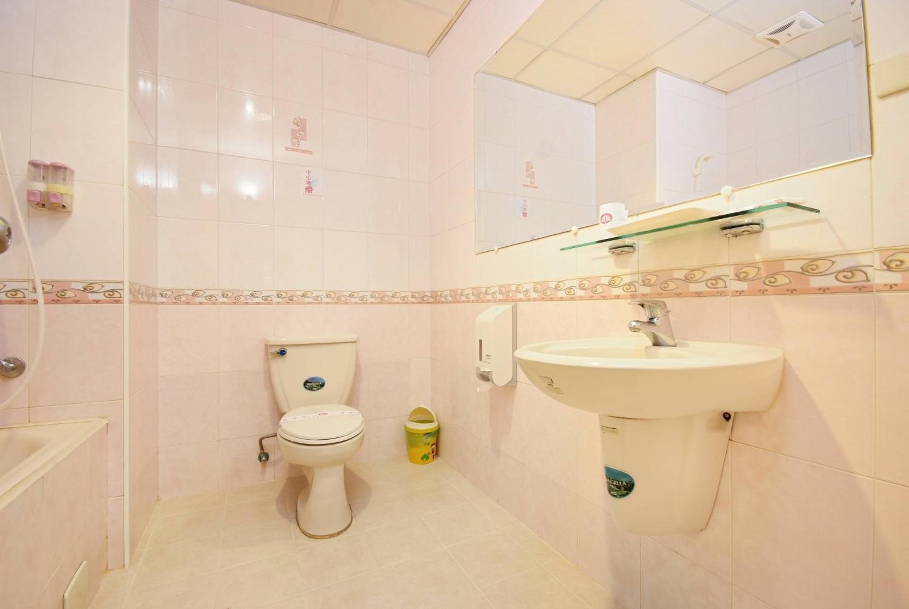 Classic Triple Room photo 3