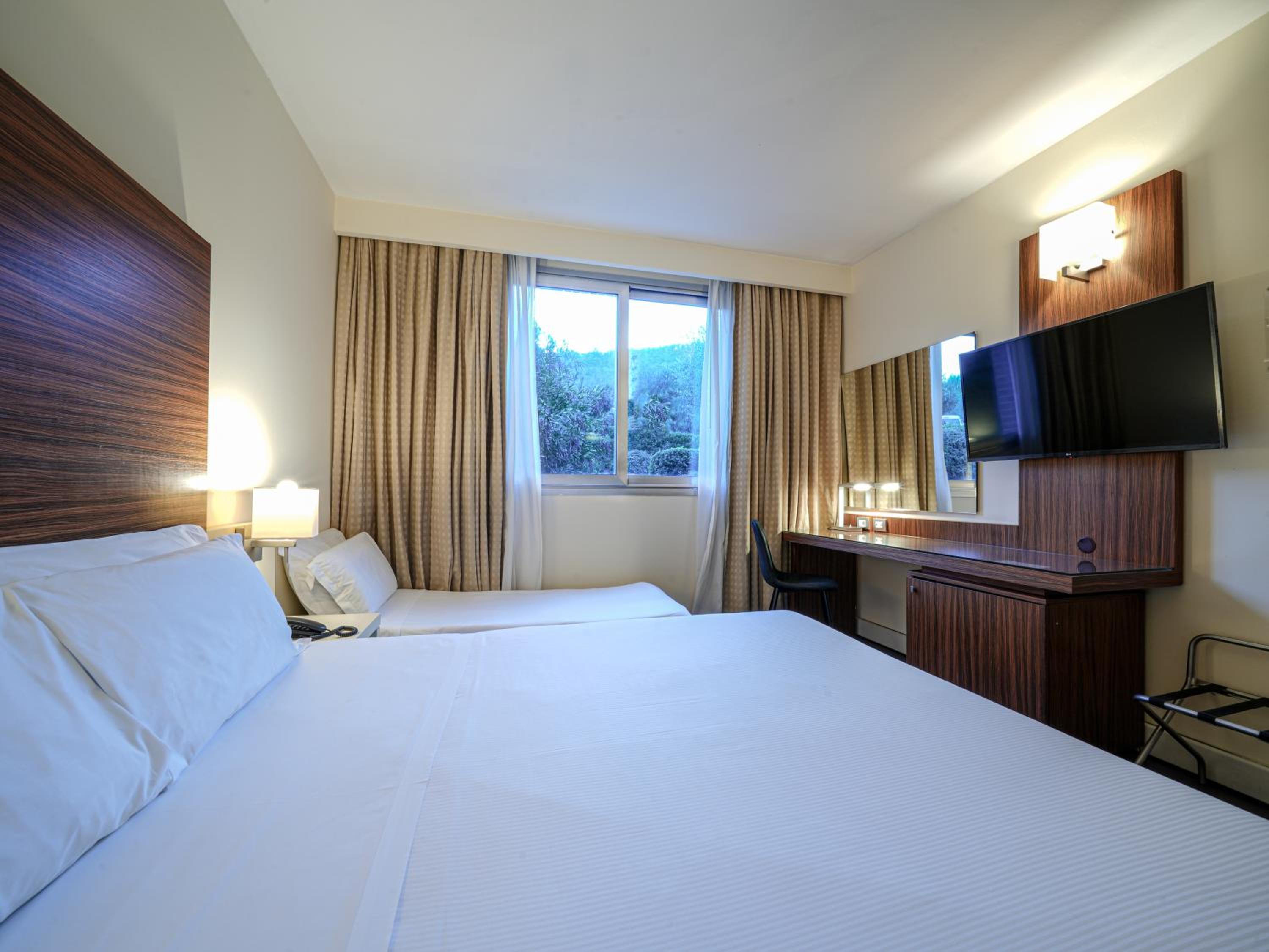 Comfort Triple Room - Photo 10