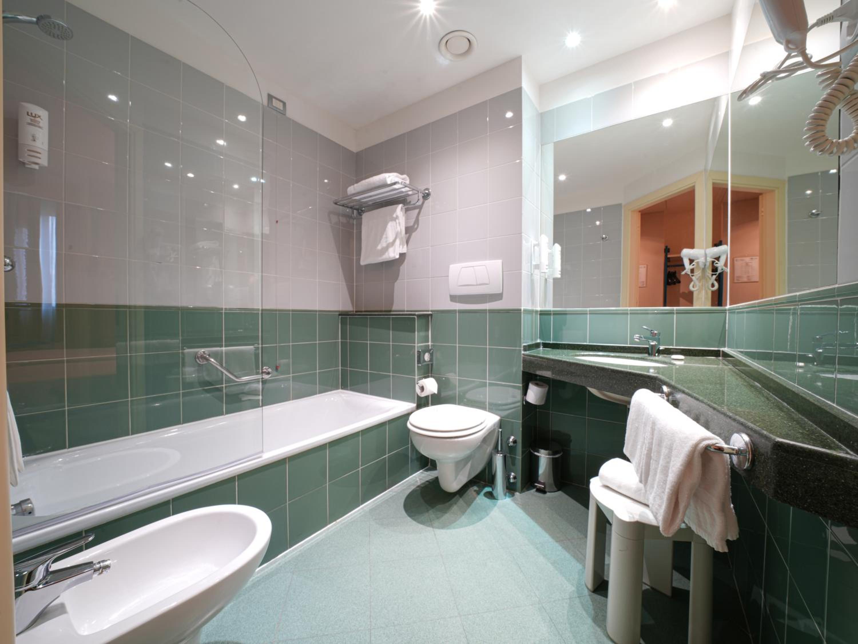 Comfort Triple Room - Photo 6