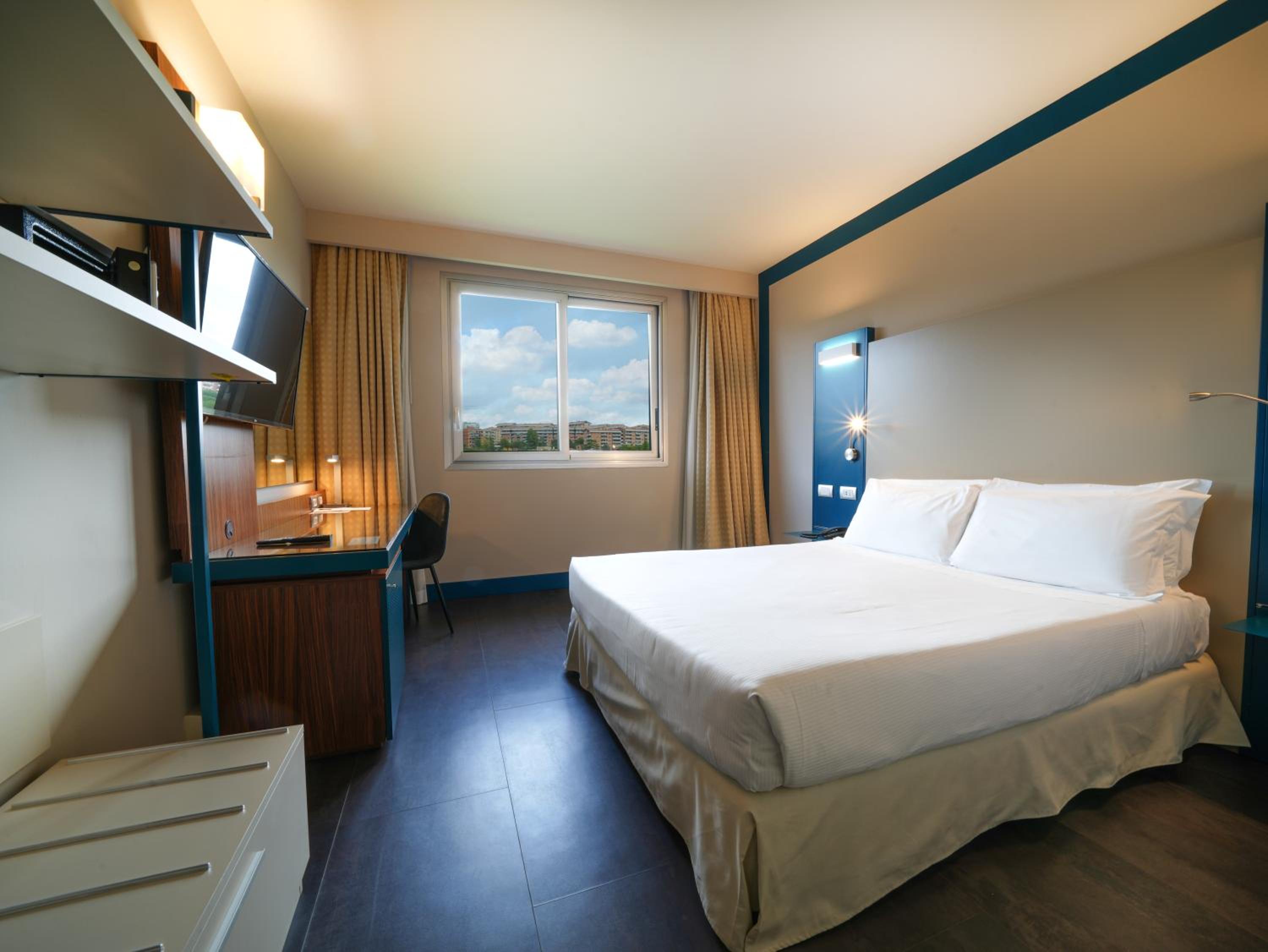 Superior Double Room - Photo 3