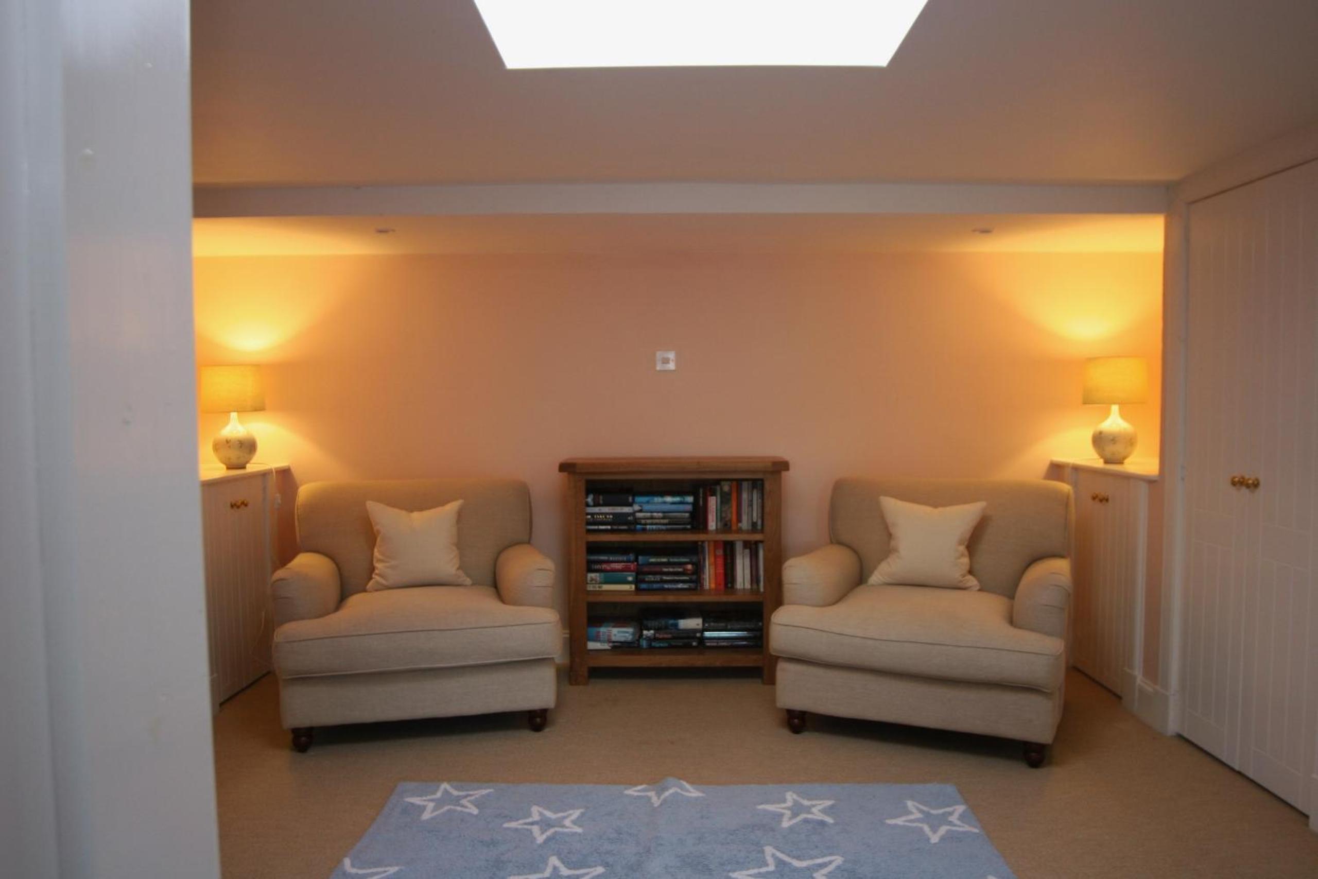 Two-Bedroom Cottage photo 3