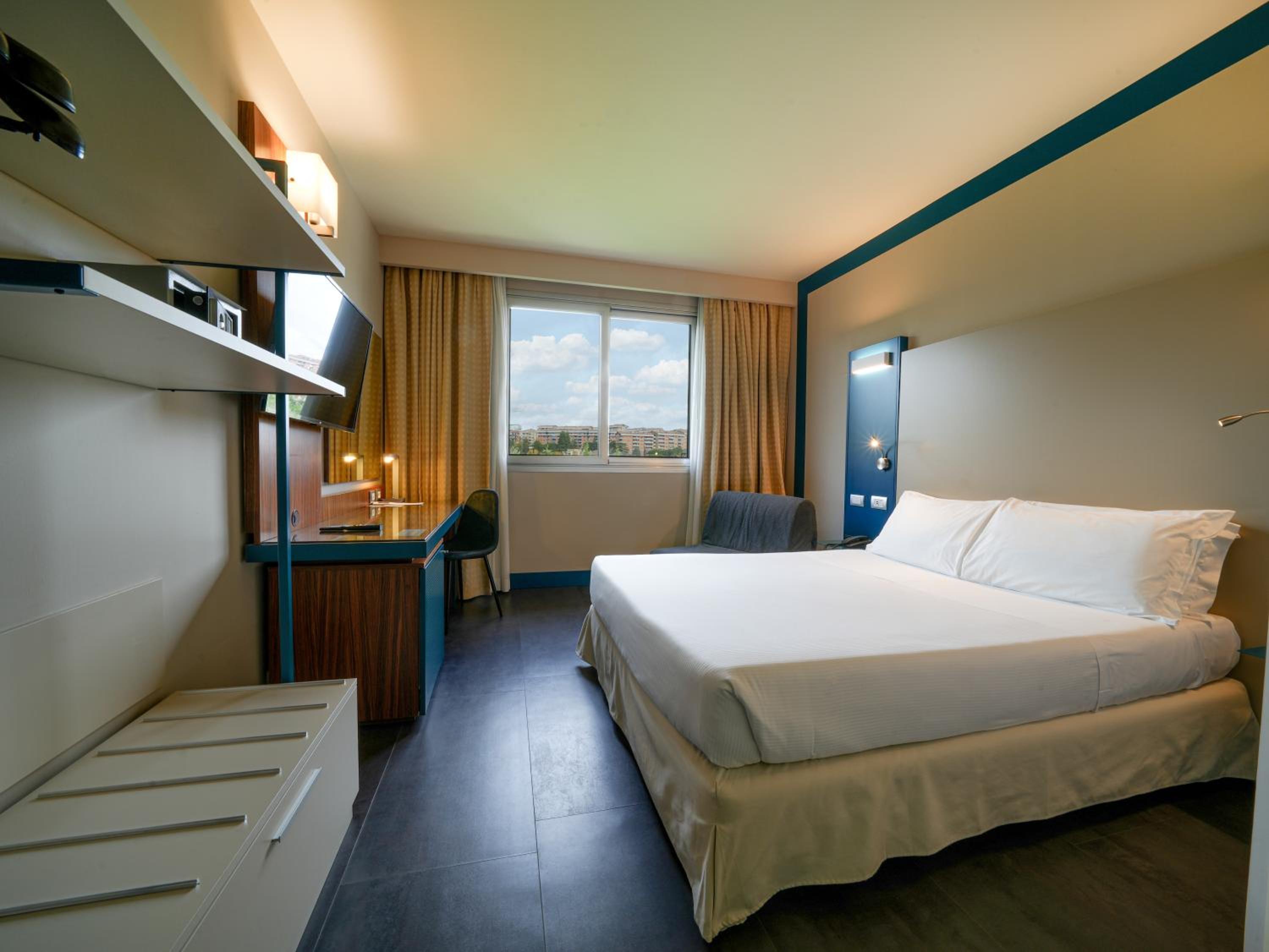 Superior Triple Room - Photo 3