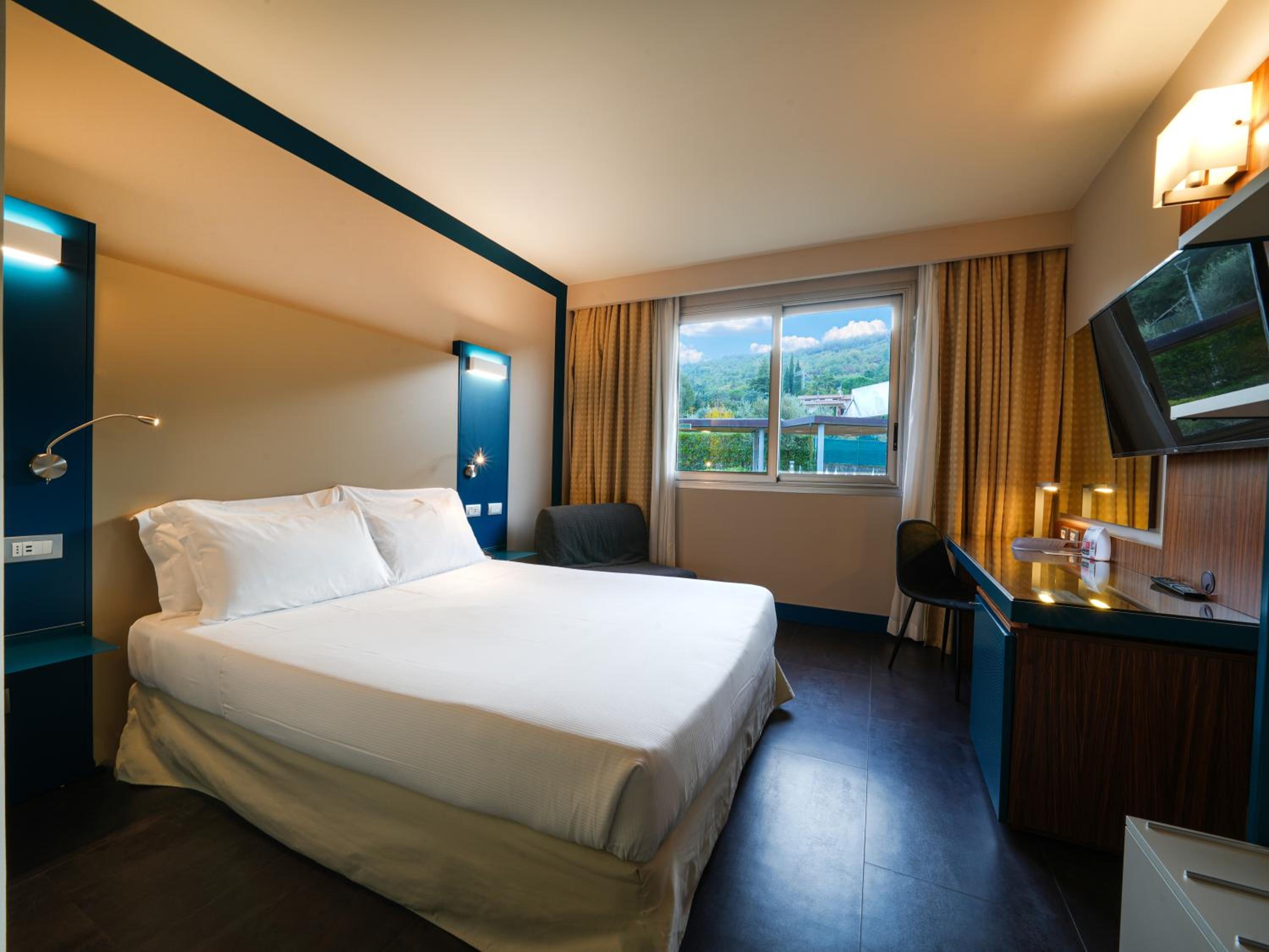 Superior Triple Room - Photo 10
