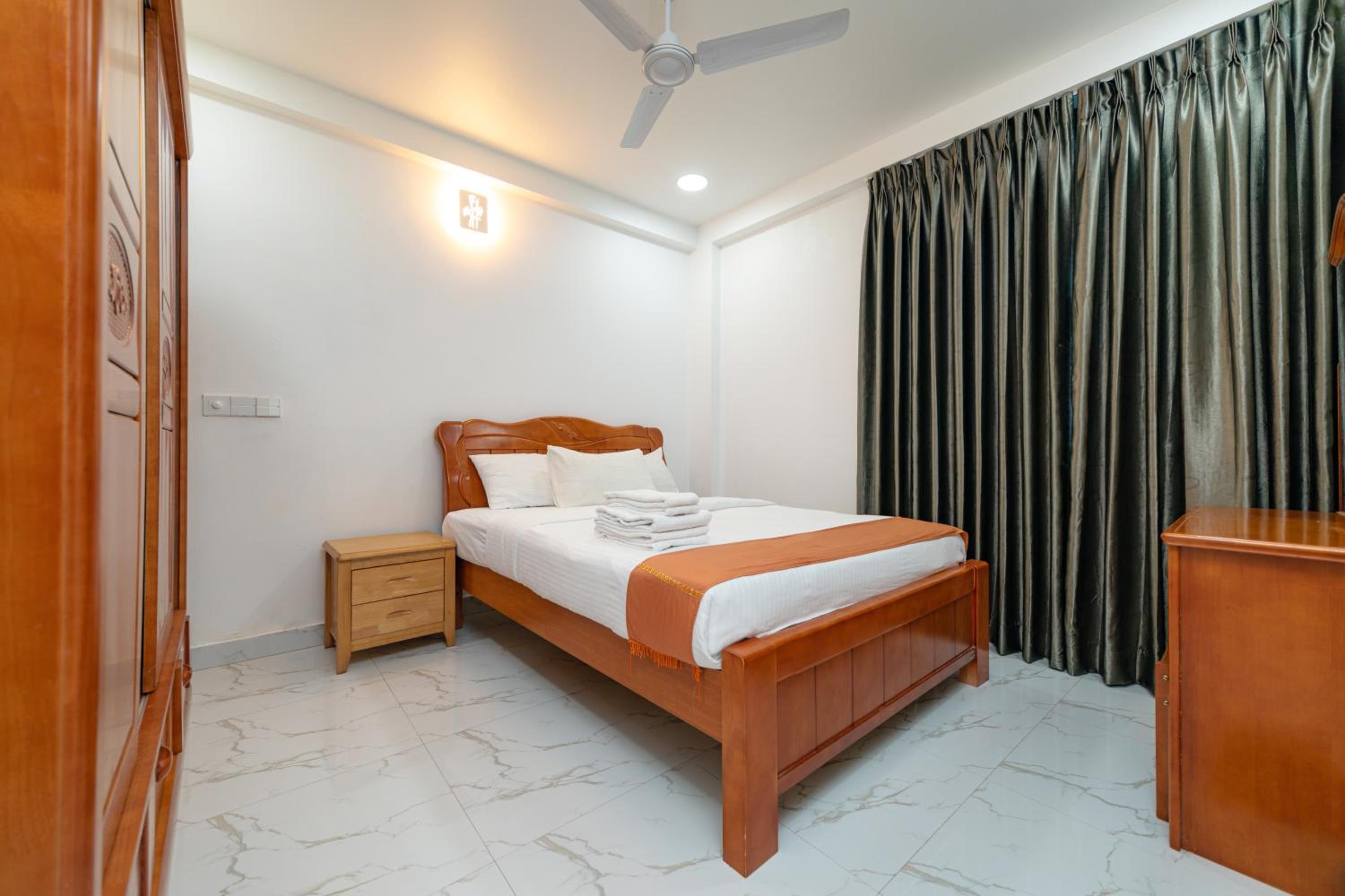 Two-Bedroom Suite - Photo 7
