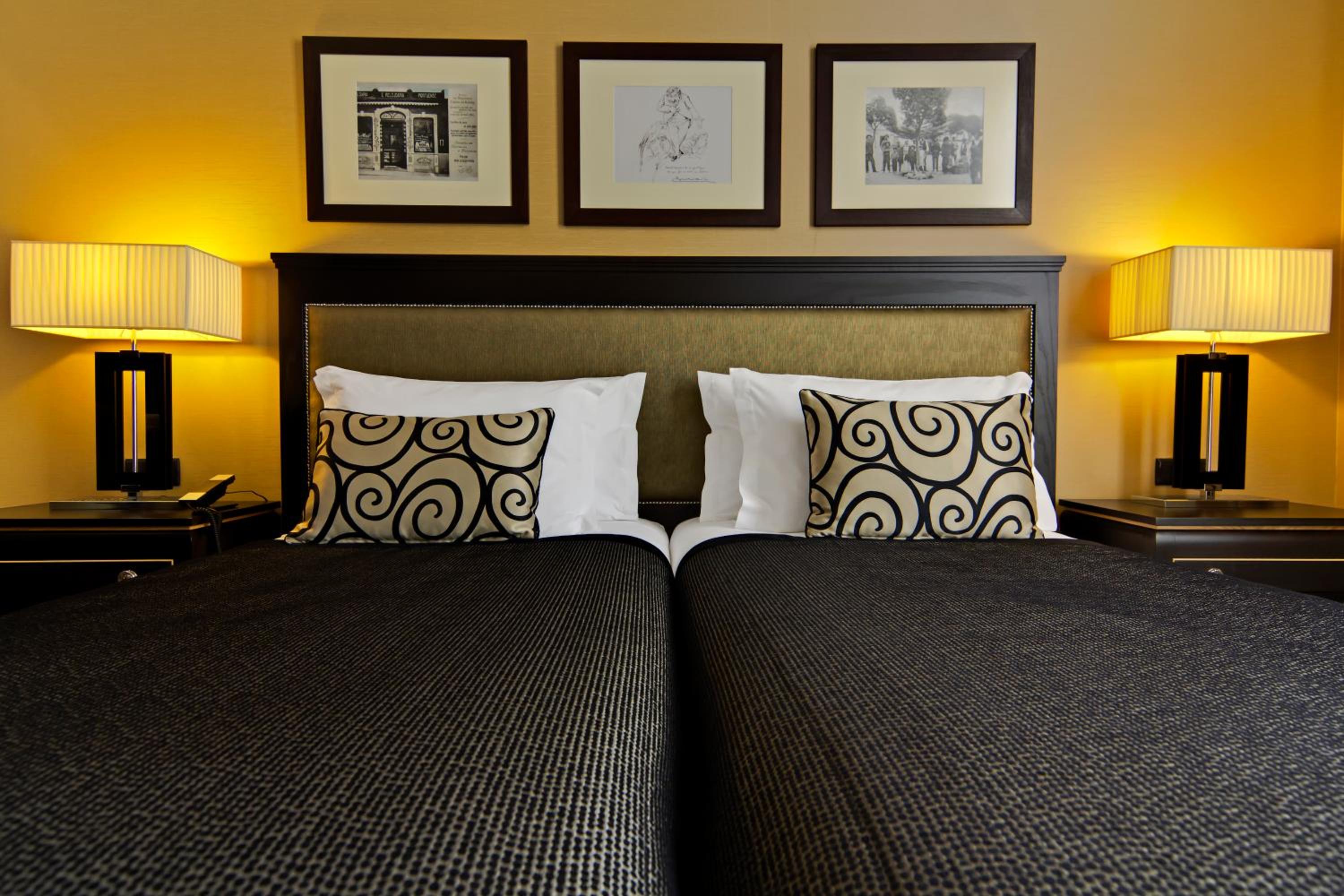 Double or Twin Room - Photo 4