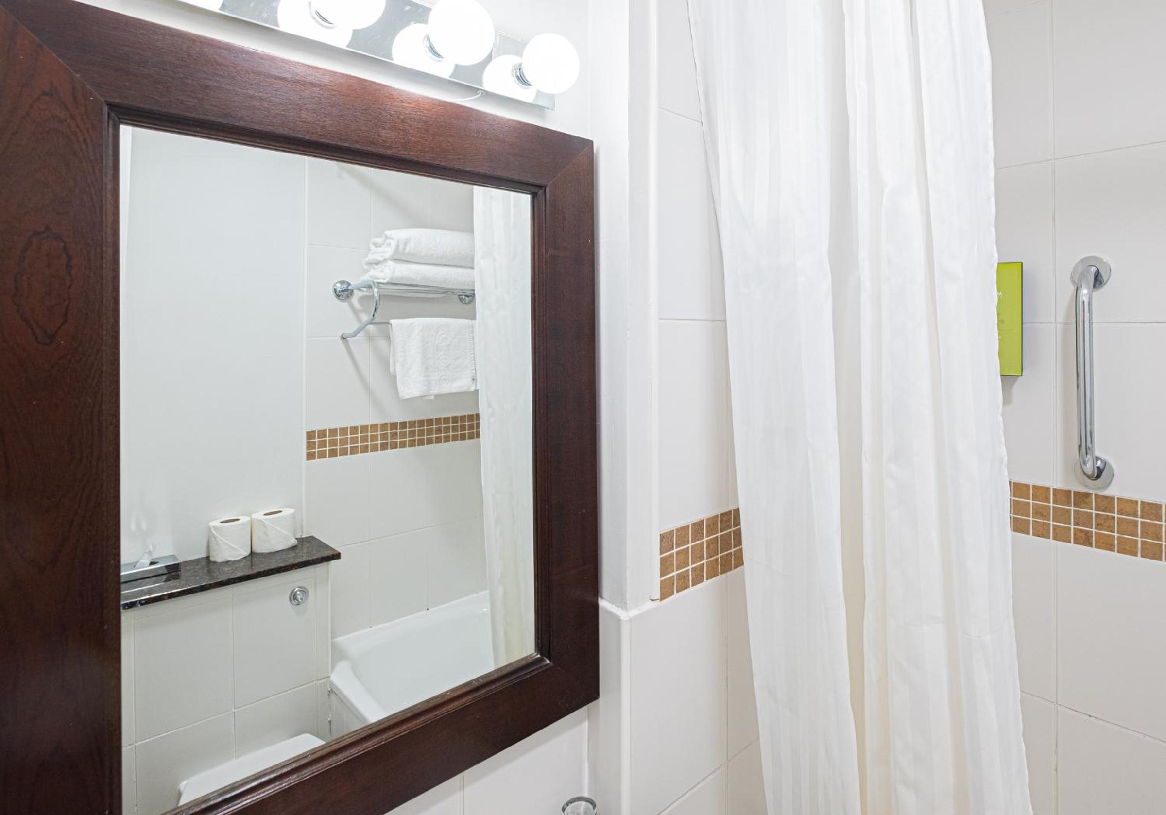 Standard Double Room with Air Conditioning  - Photo 5