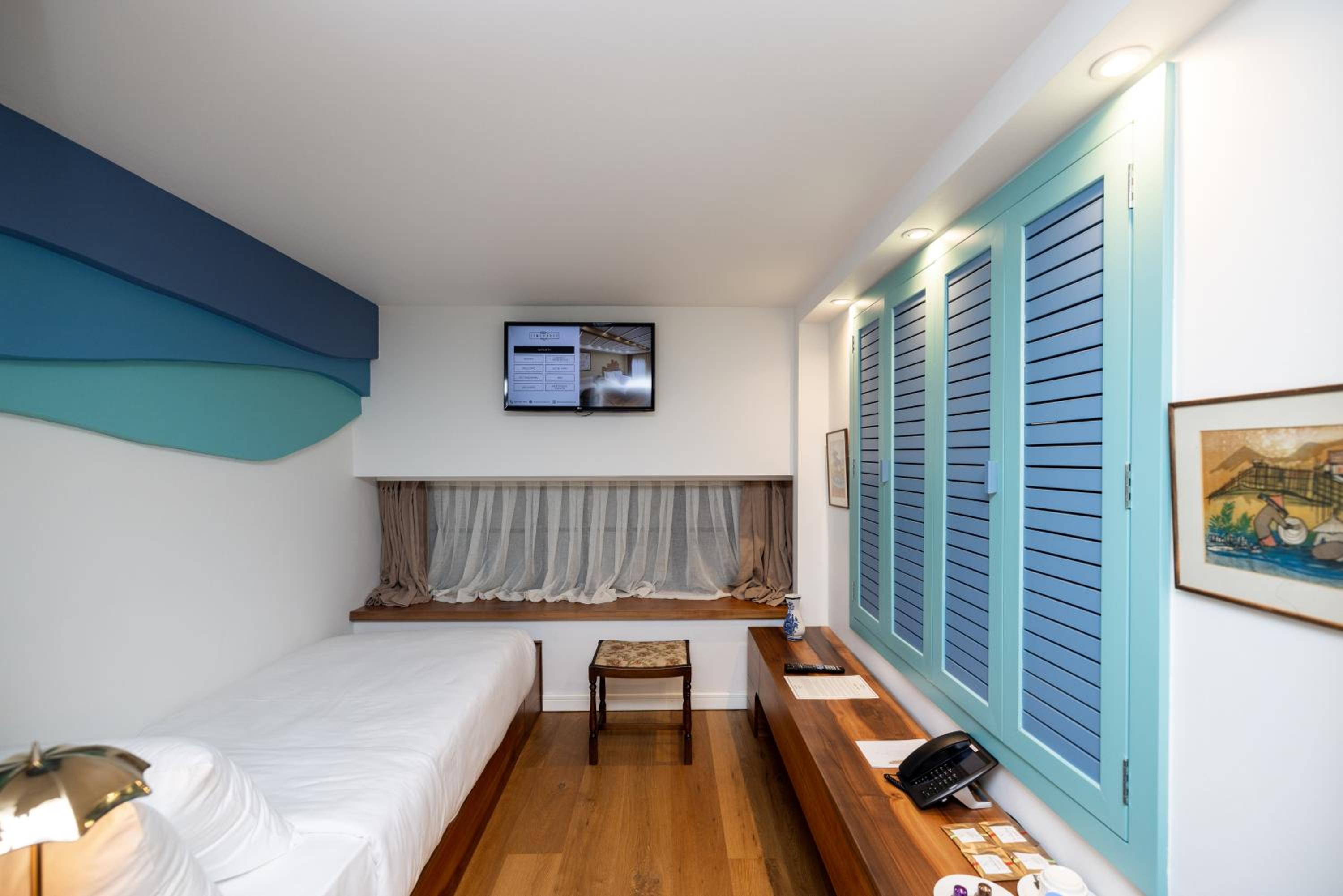 Superior Single Room