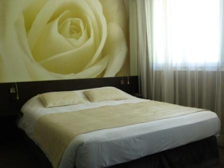 Comfort Decor Room - Photo 3