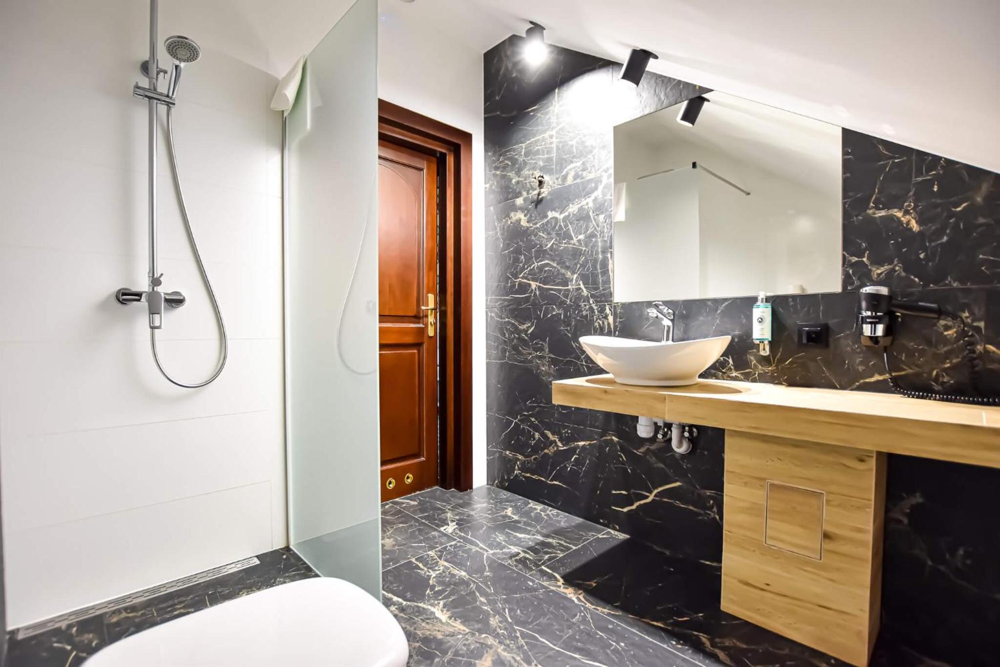 Triple Room - Photo 4