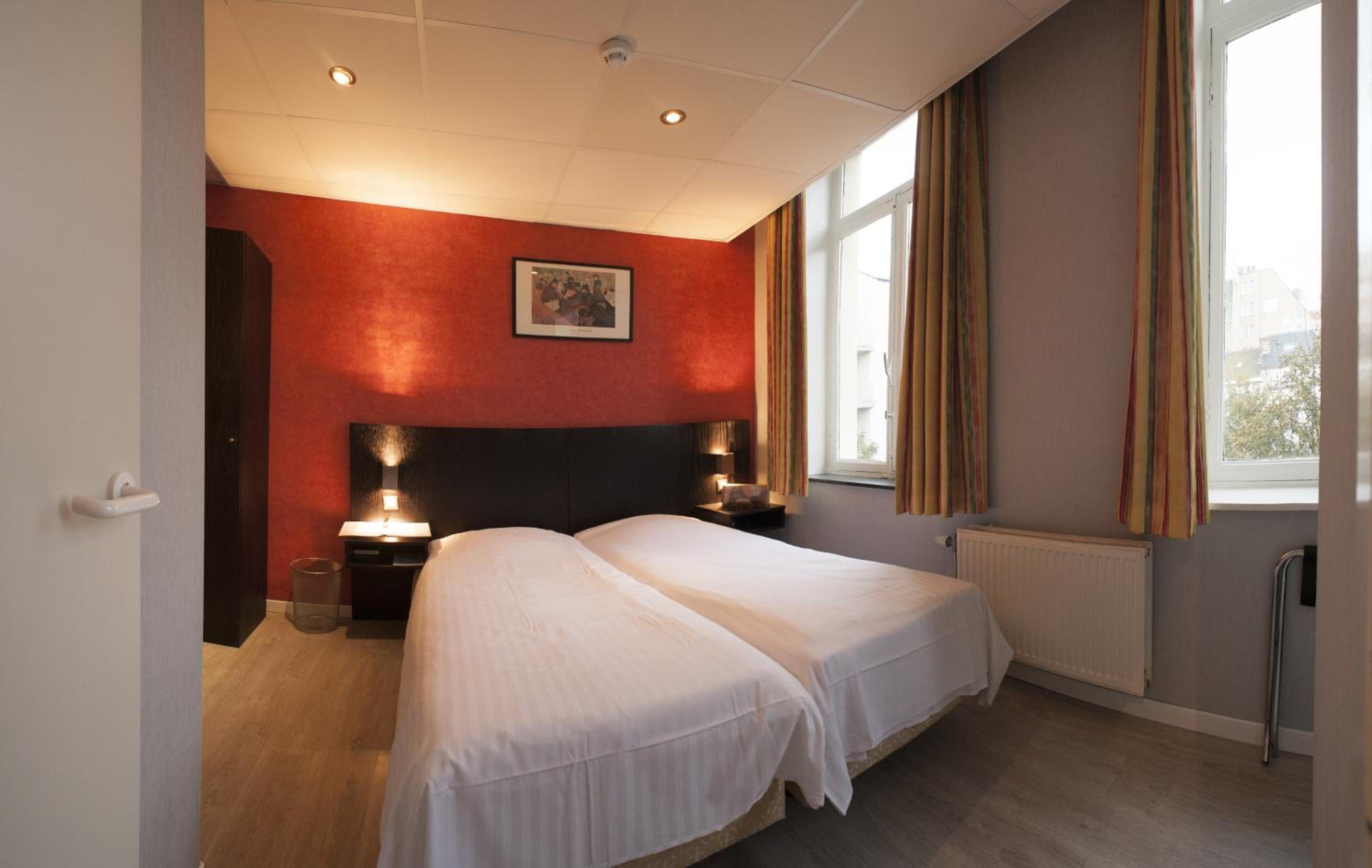 Budget Double or Twin Room - Photo 16