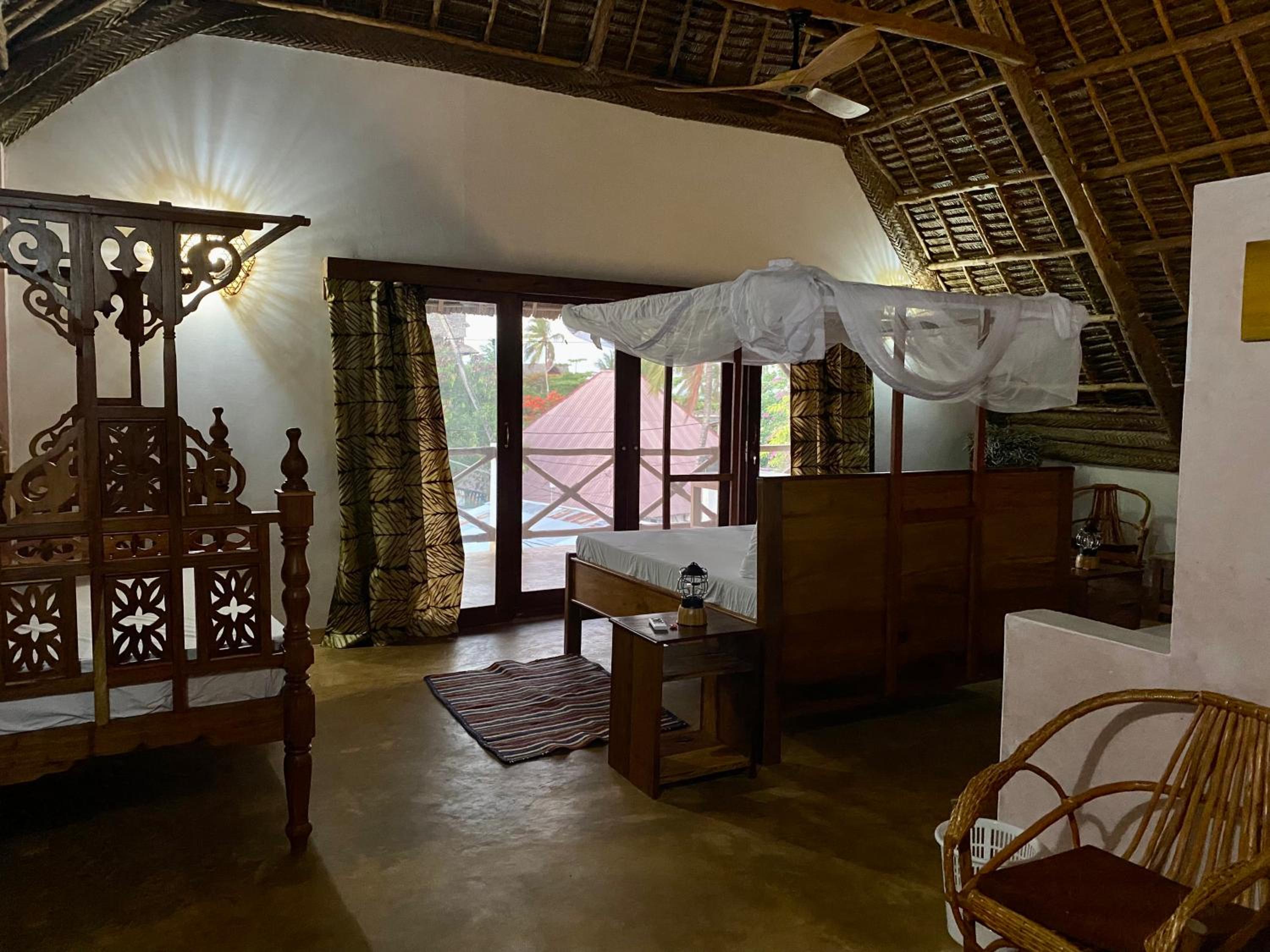 Deluxe Double Room with Balcony photo 1