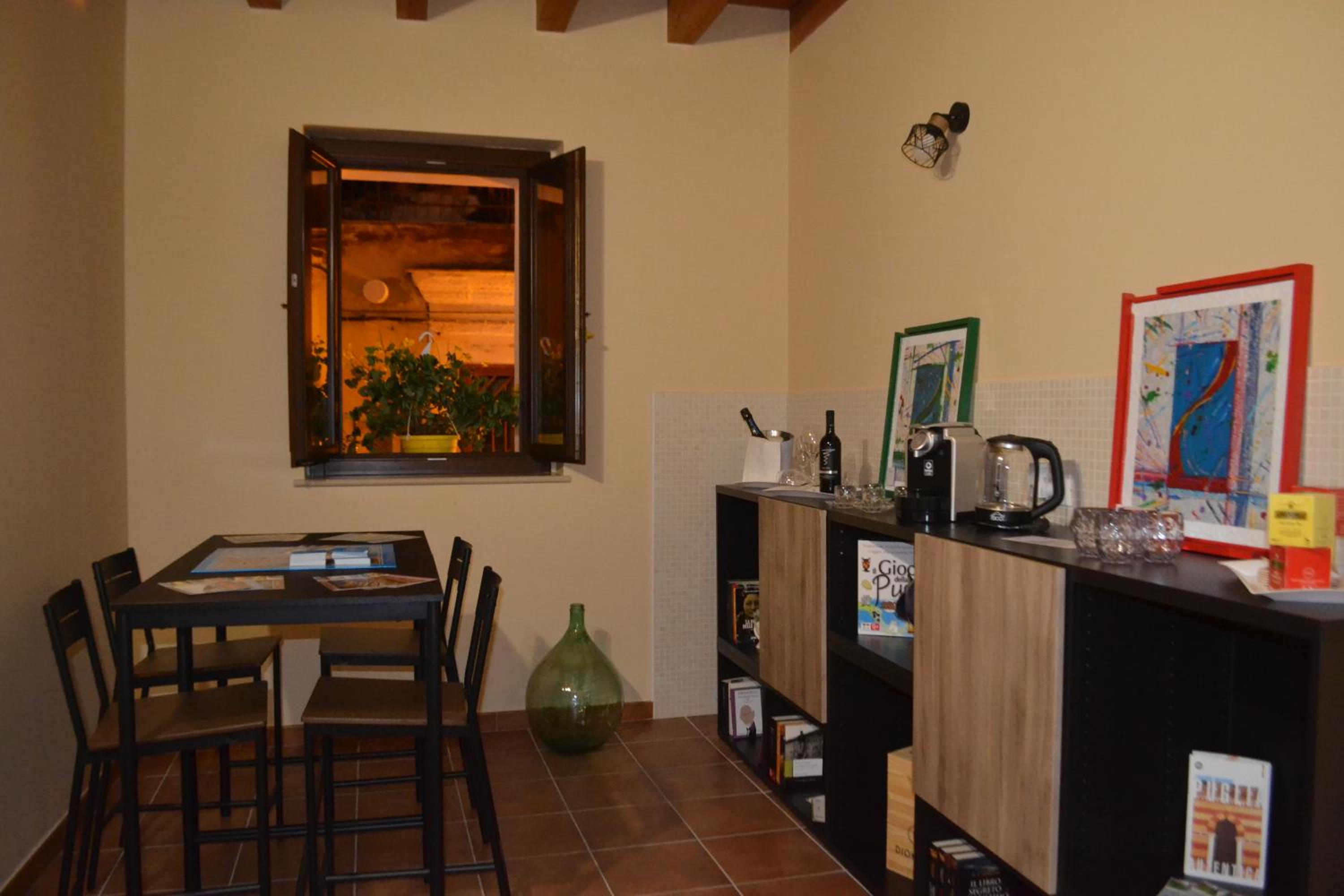 Family Room With Private Bathroom photo 3