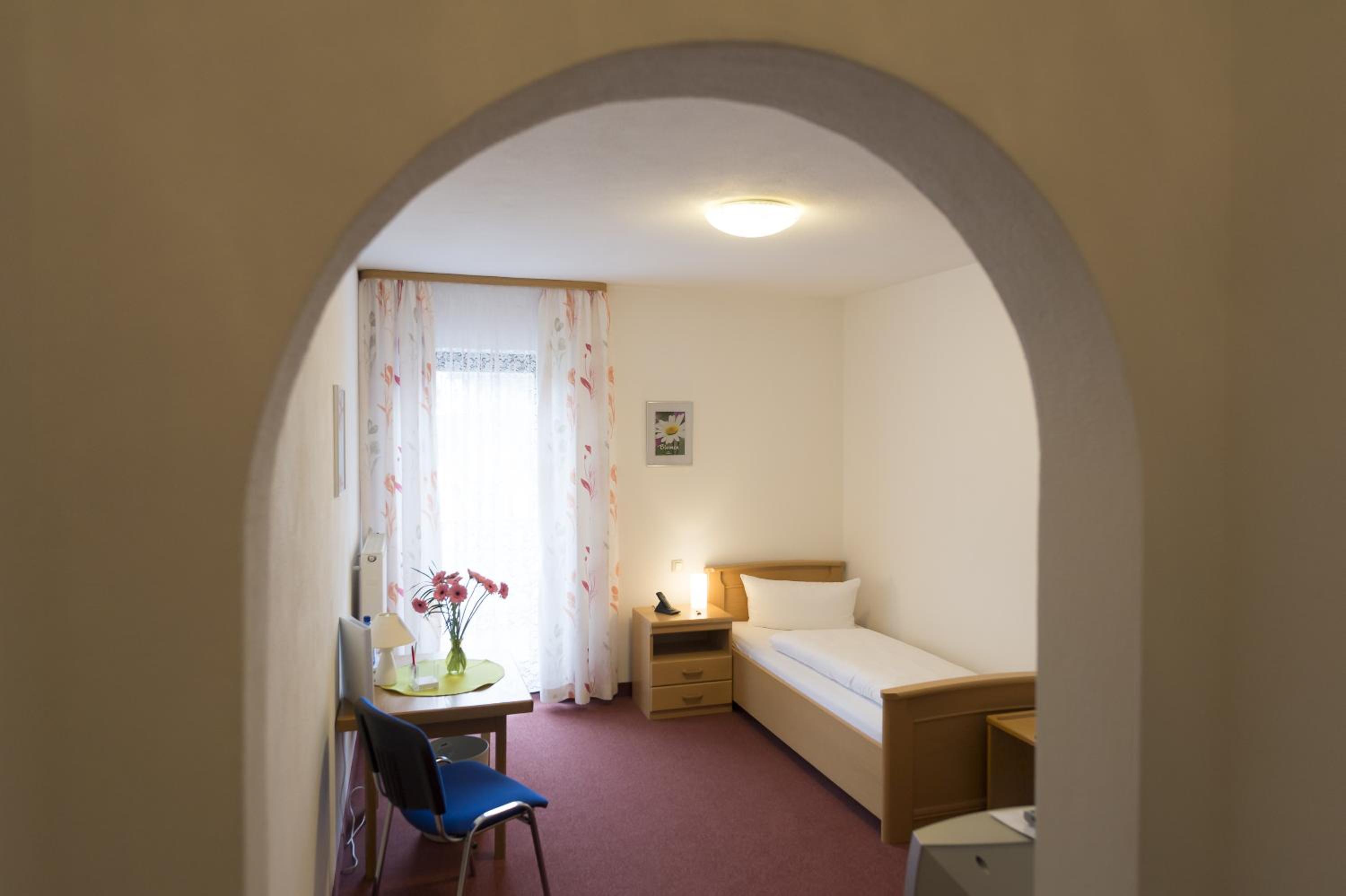 Single Room photo 1