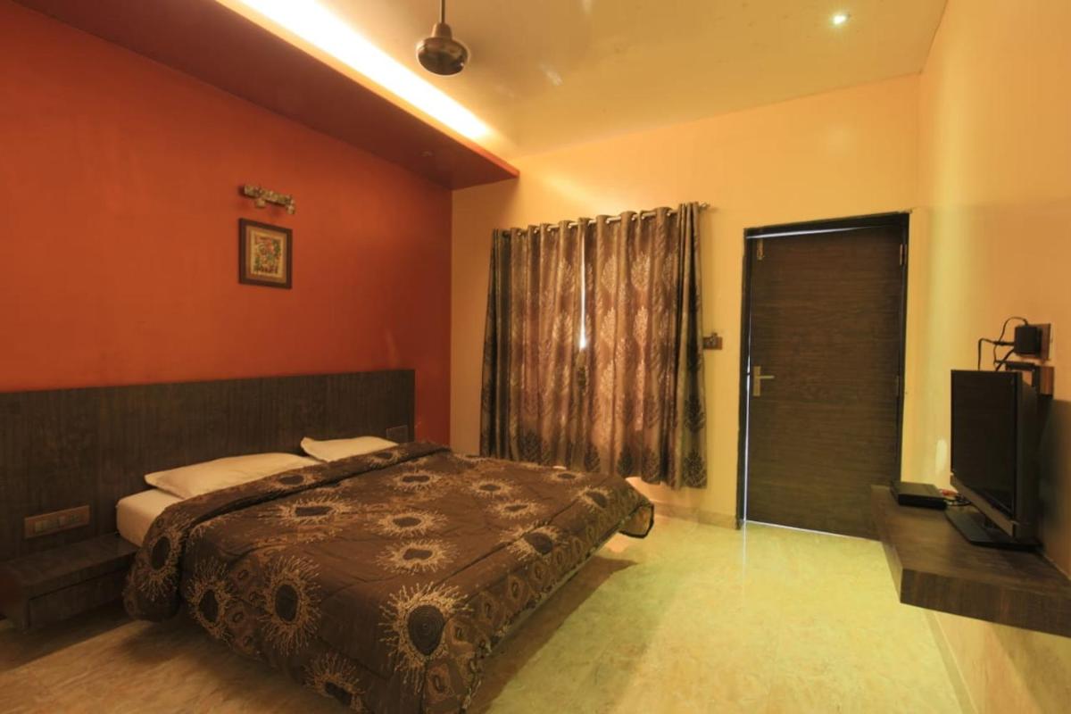 Deluxe Double Room photo 3