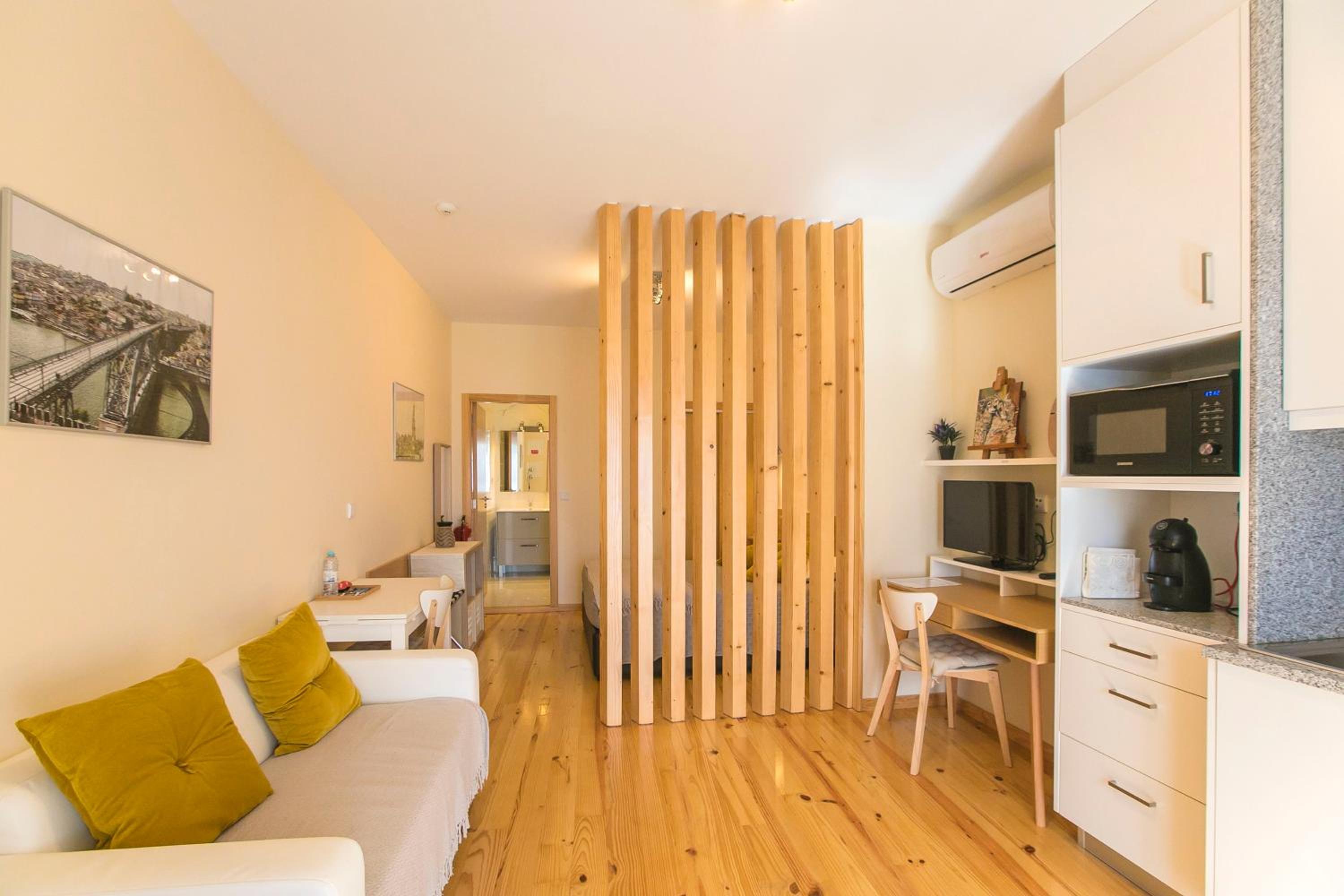 Studio with Garden View - Photo 23