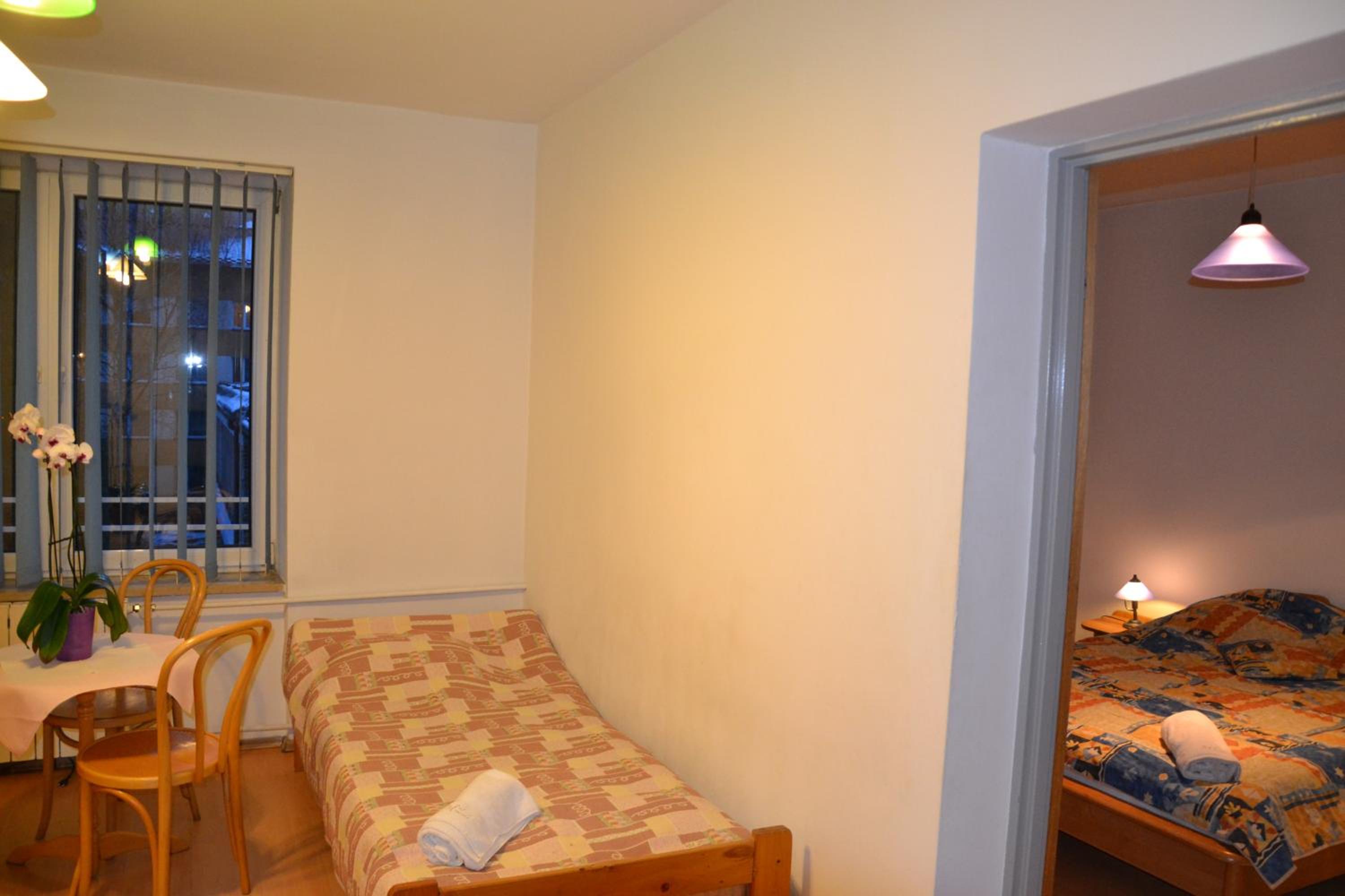 Family Room (4 Adults) photo 1