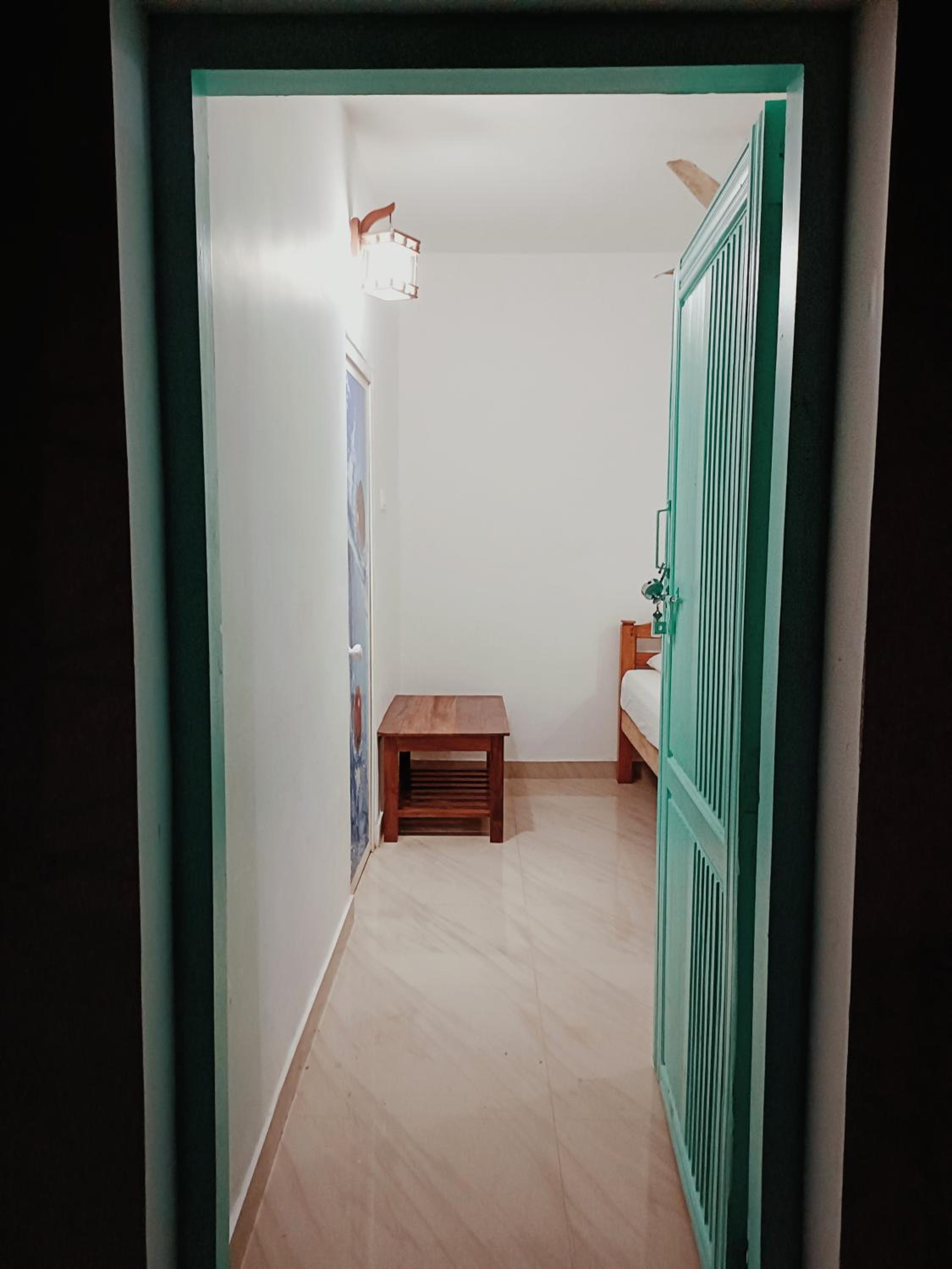 Budget Twin Room photo 3