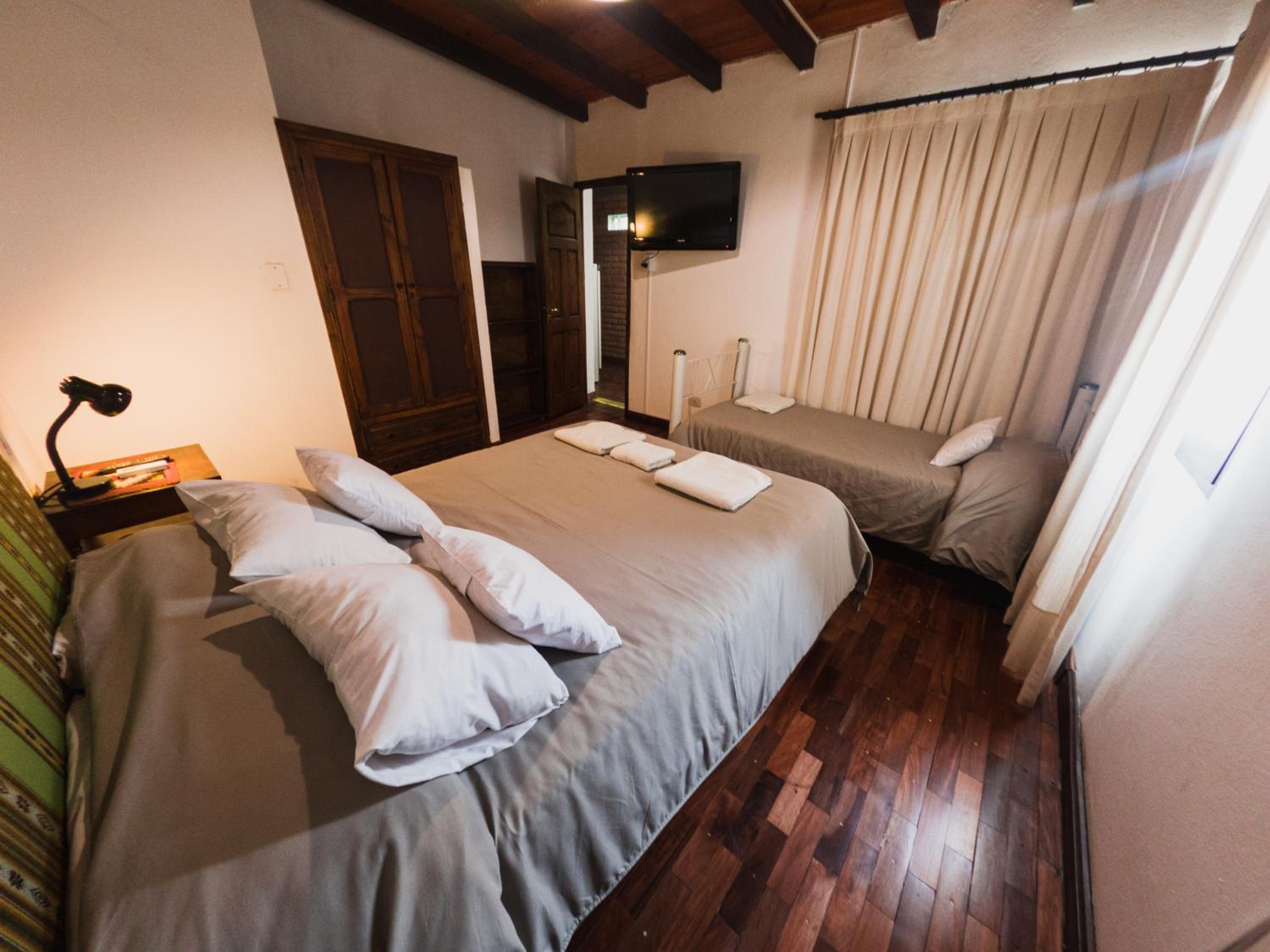 Apartment (4 Adults)