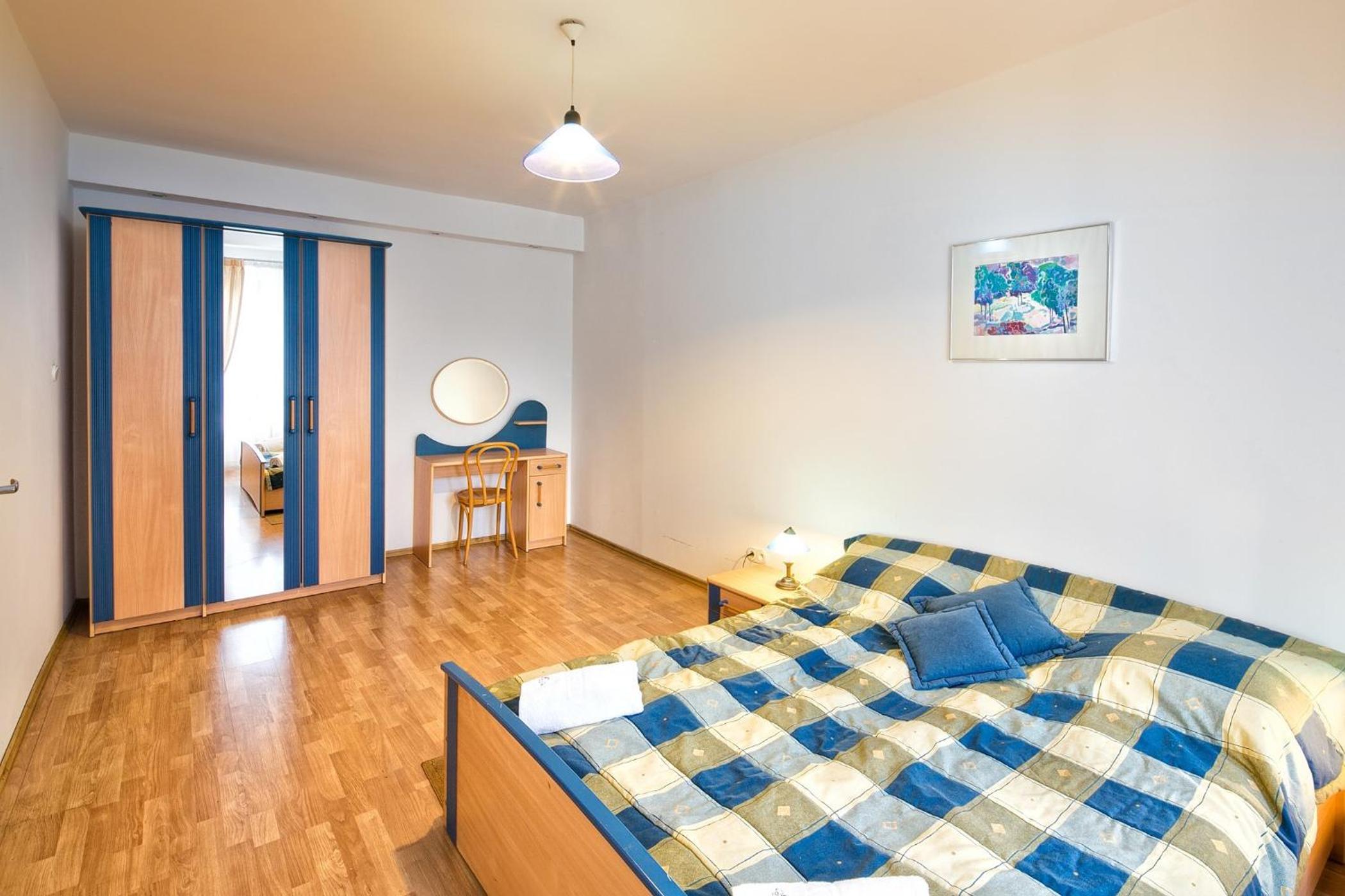 Apartment photo 3