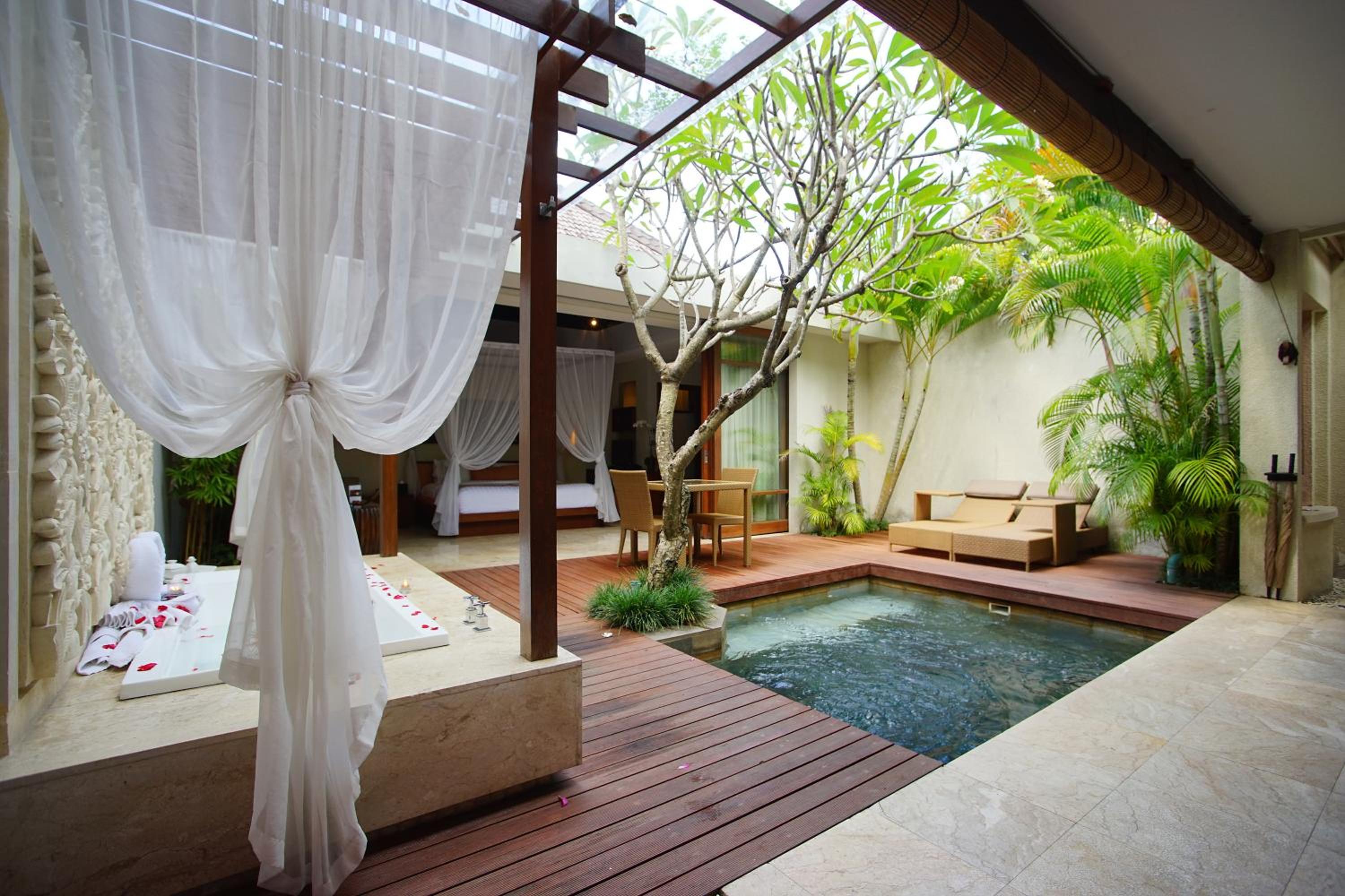 Available room