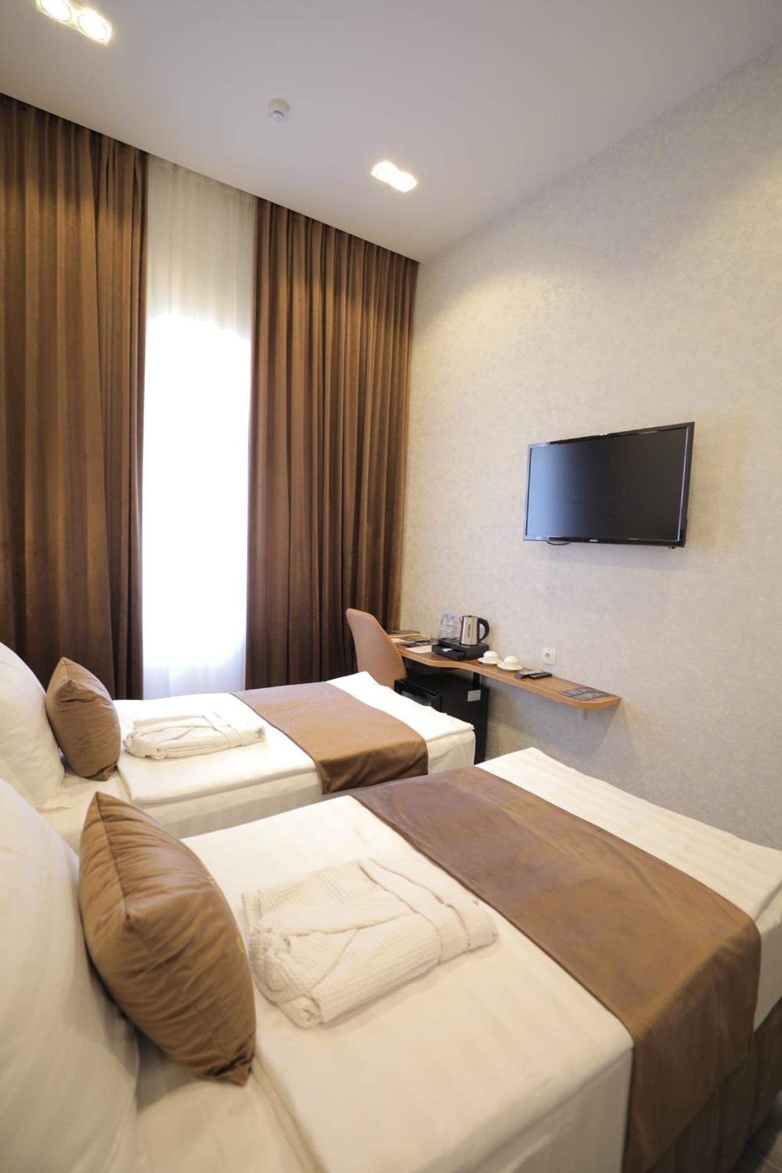 Classic Triple Room