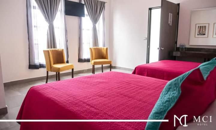Standard Suite - Photo 11