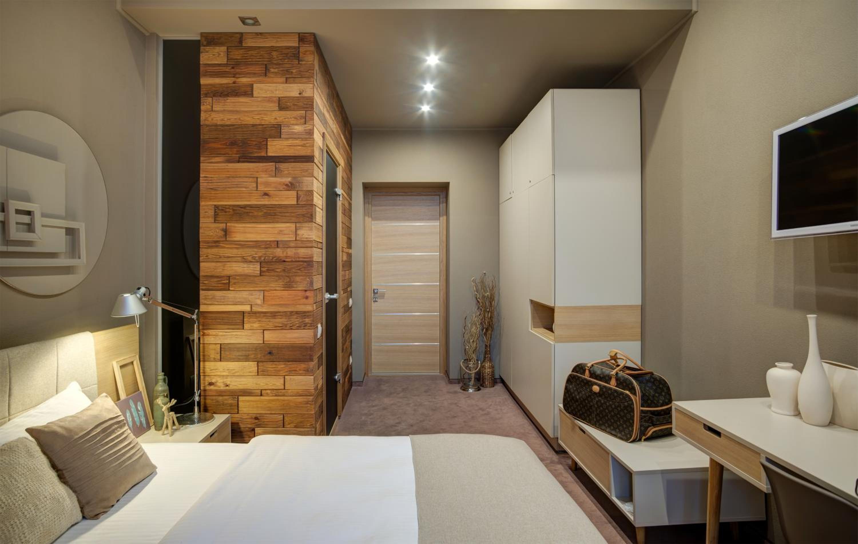 Small Double or Twin Room photo 1