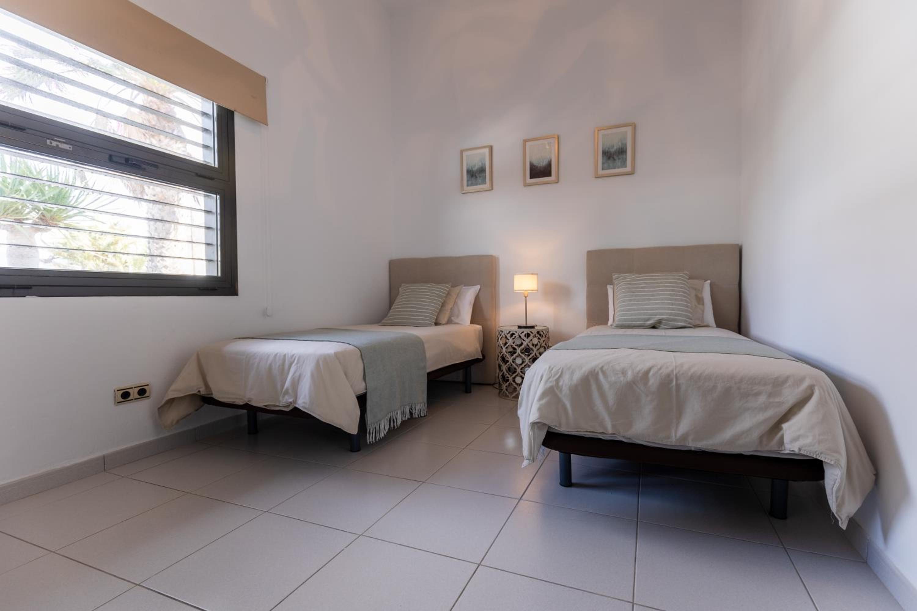 Villa de Tres Habitaciones