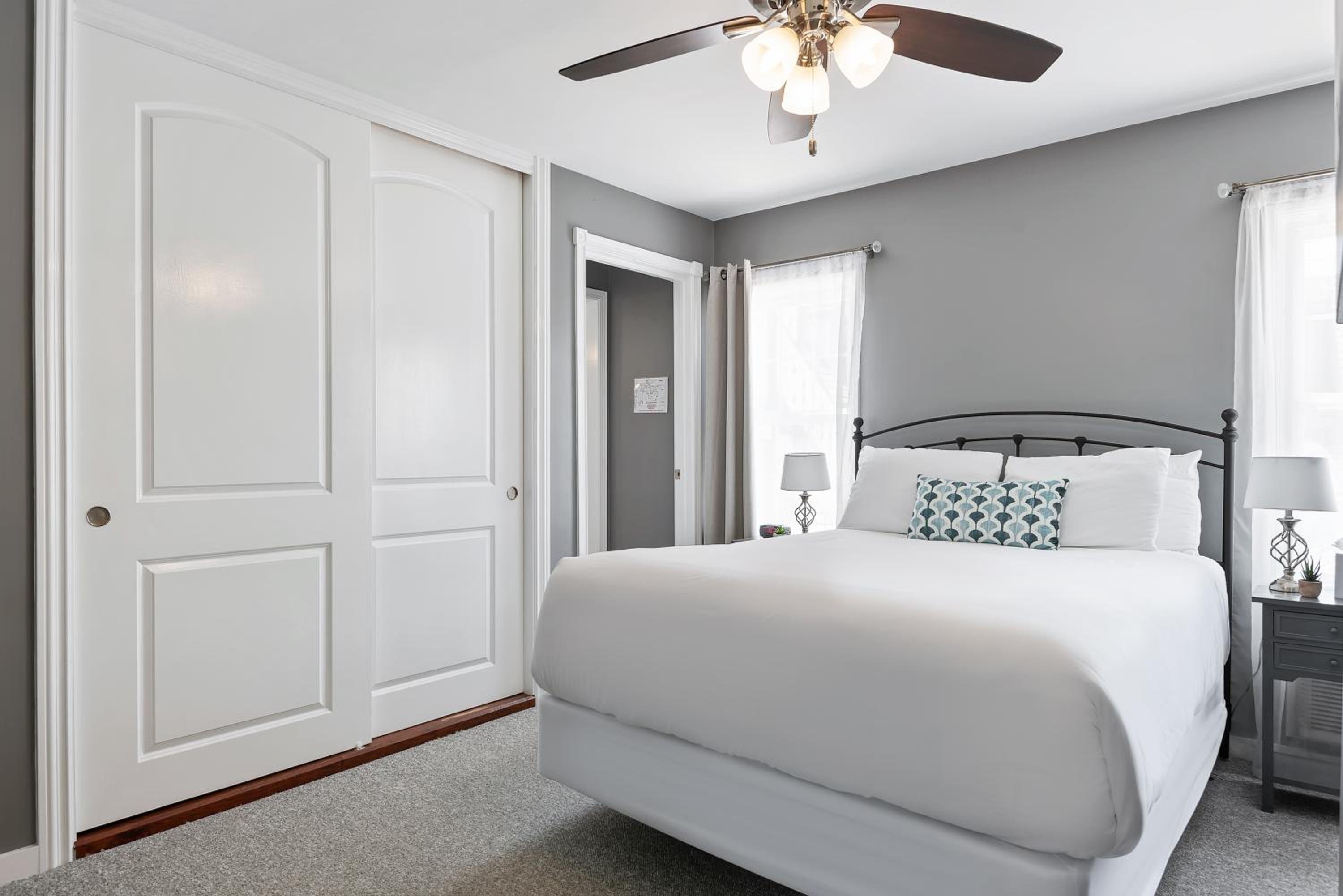 Queen Suite