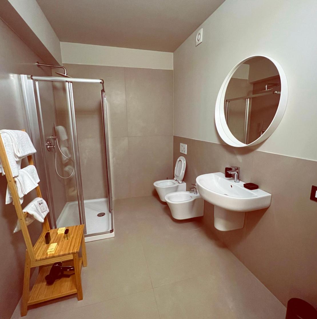 Queen Room photo 3