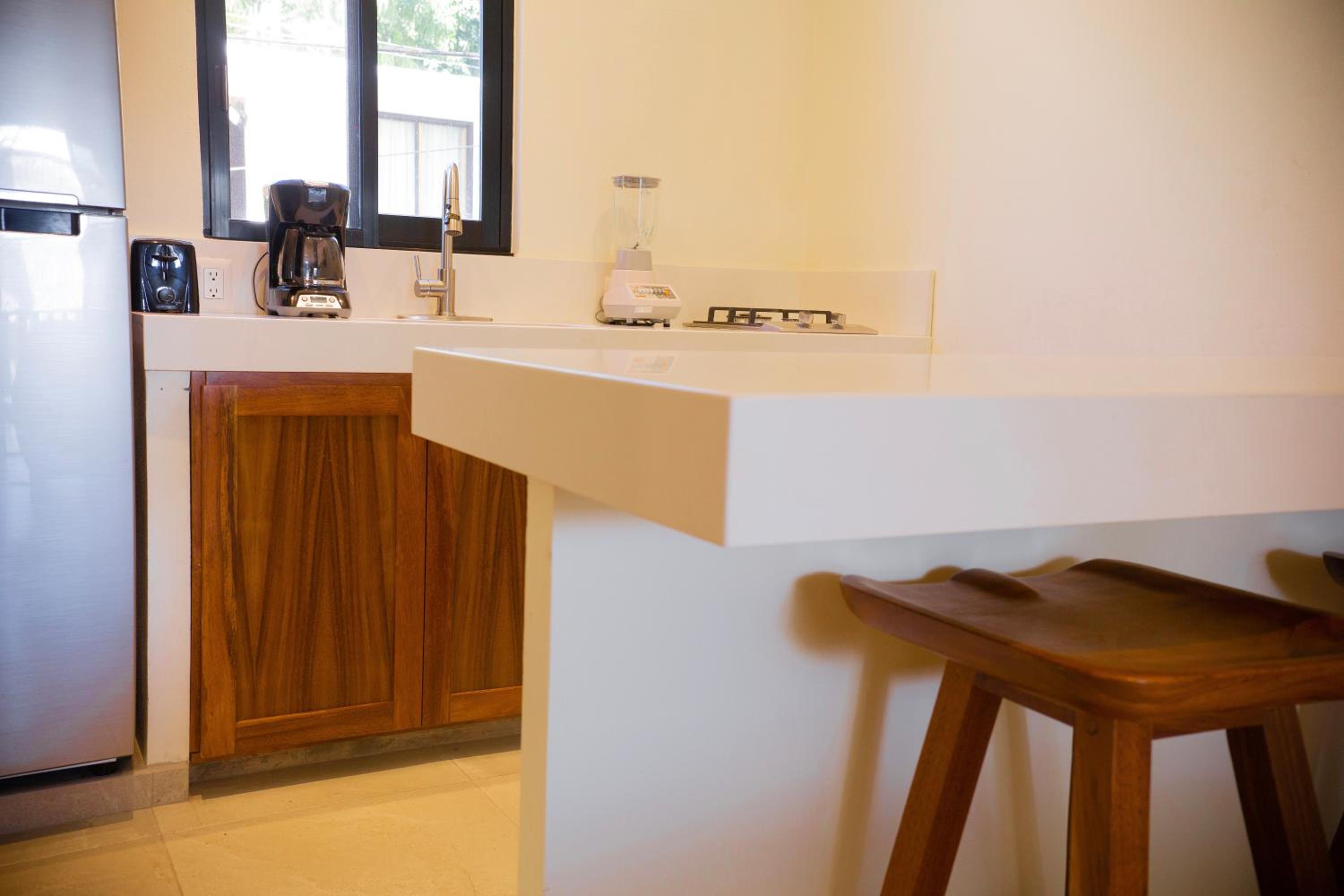 Studio Apartment with Sea View - Photo 5