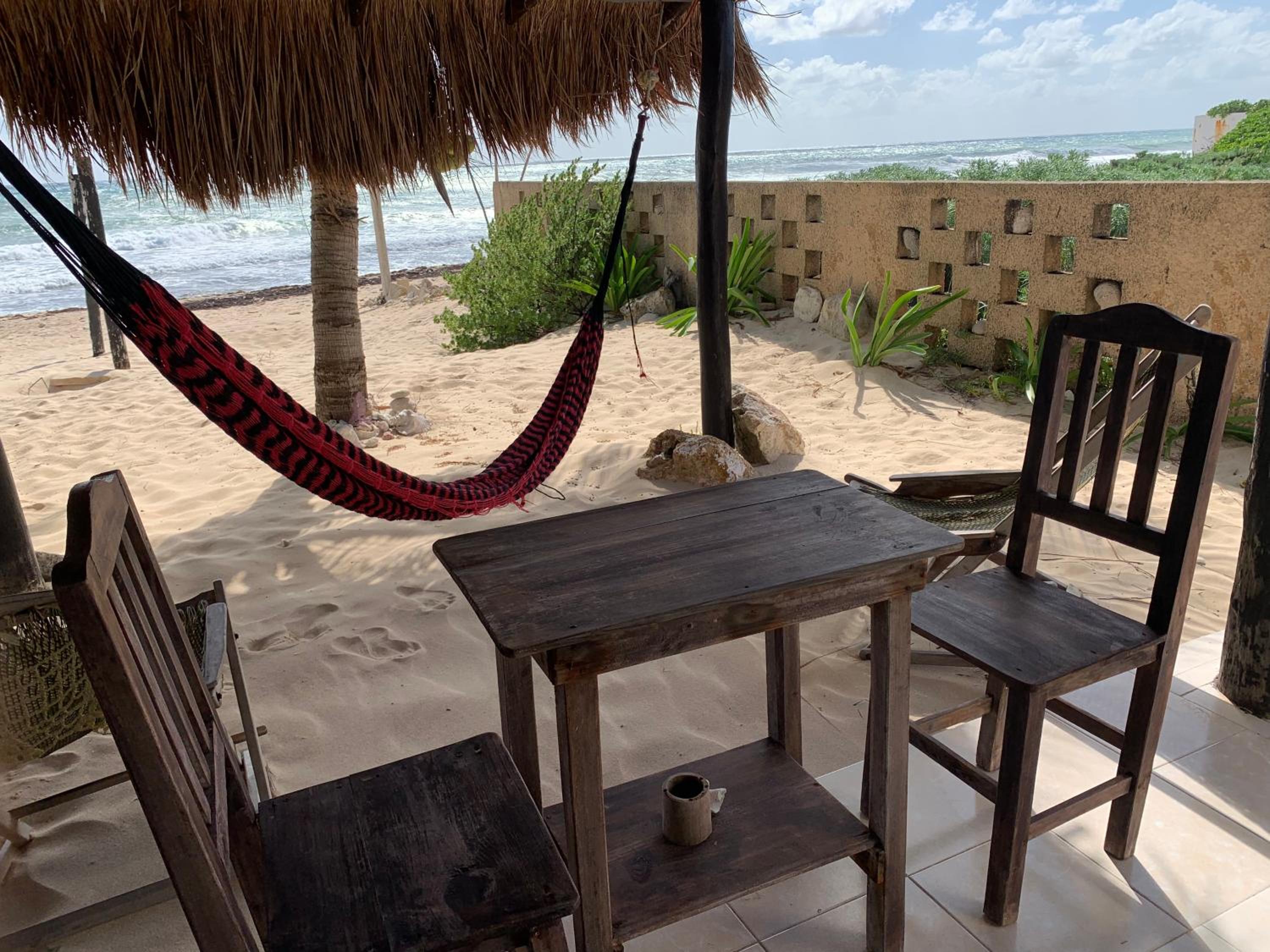 Standard Twin Room with Sea View - Photo 7