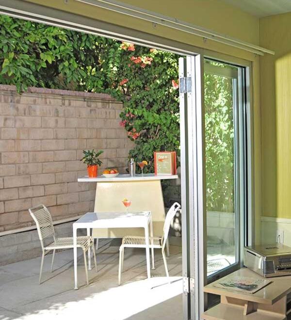 Queen Room with Pool View