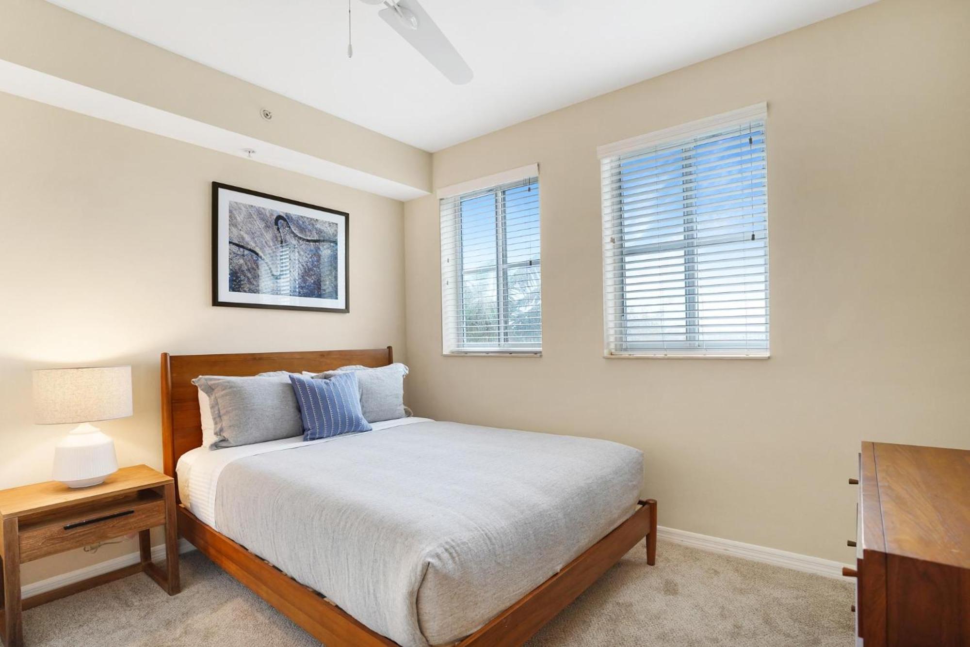 Two-Bedroom Apartment with City View photo 1