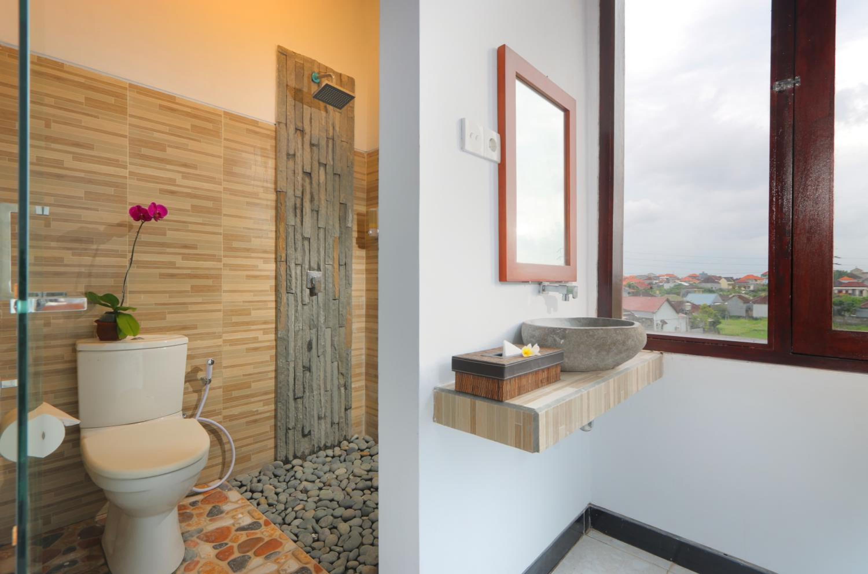 One-Bedroom Apartment - Photo 8
