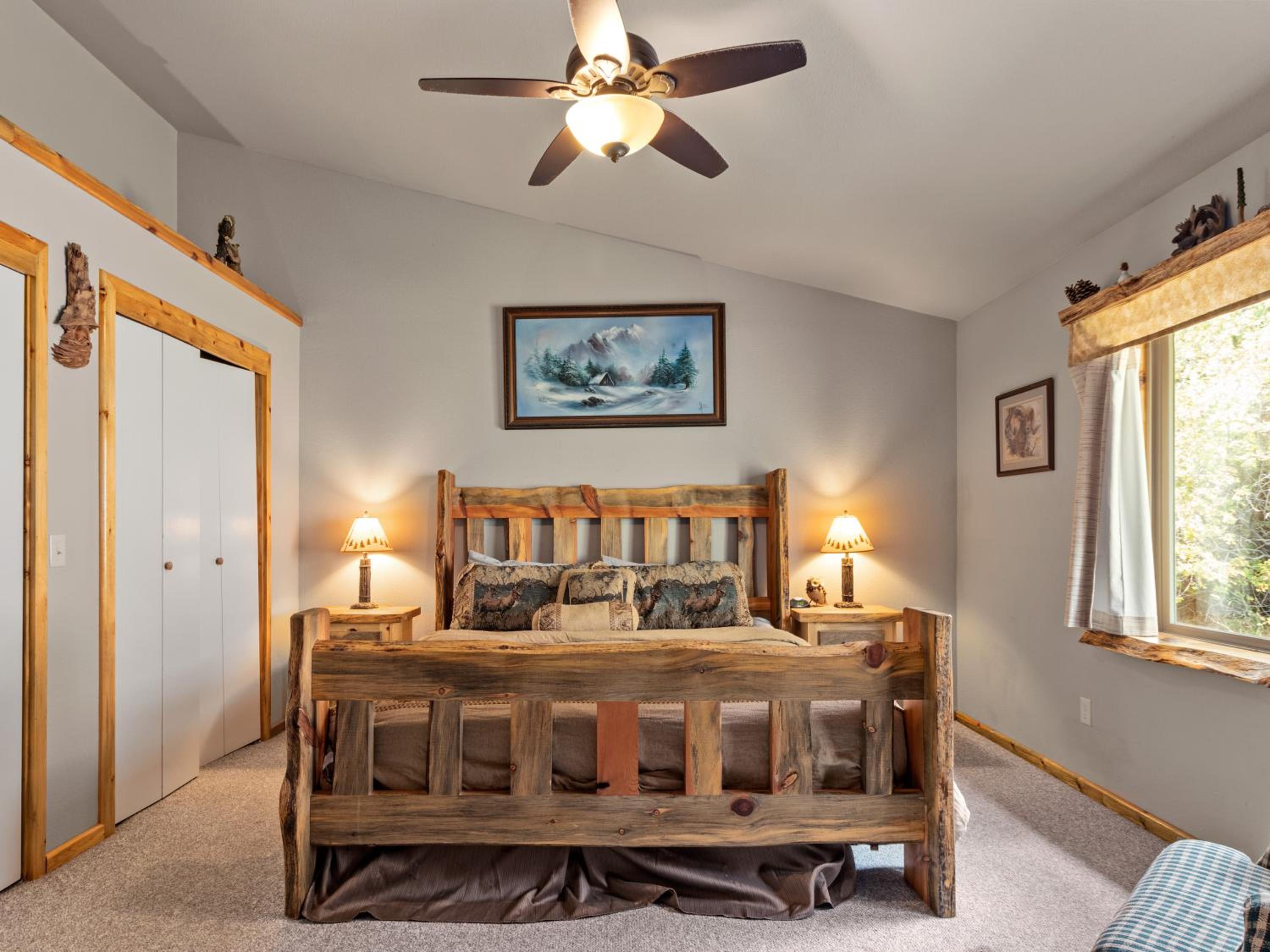 Family Room with Mountain View