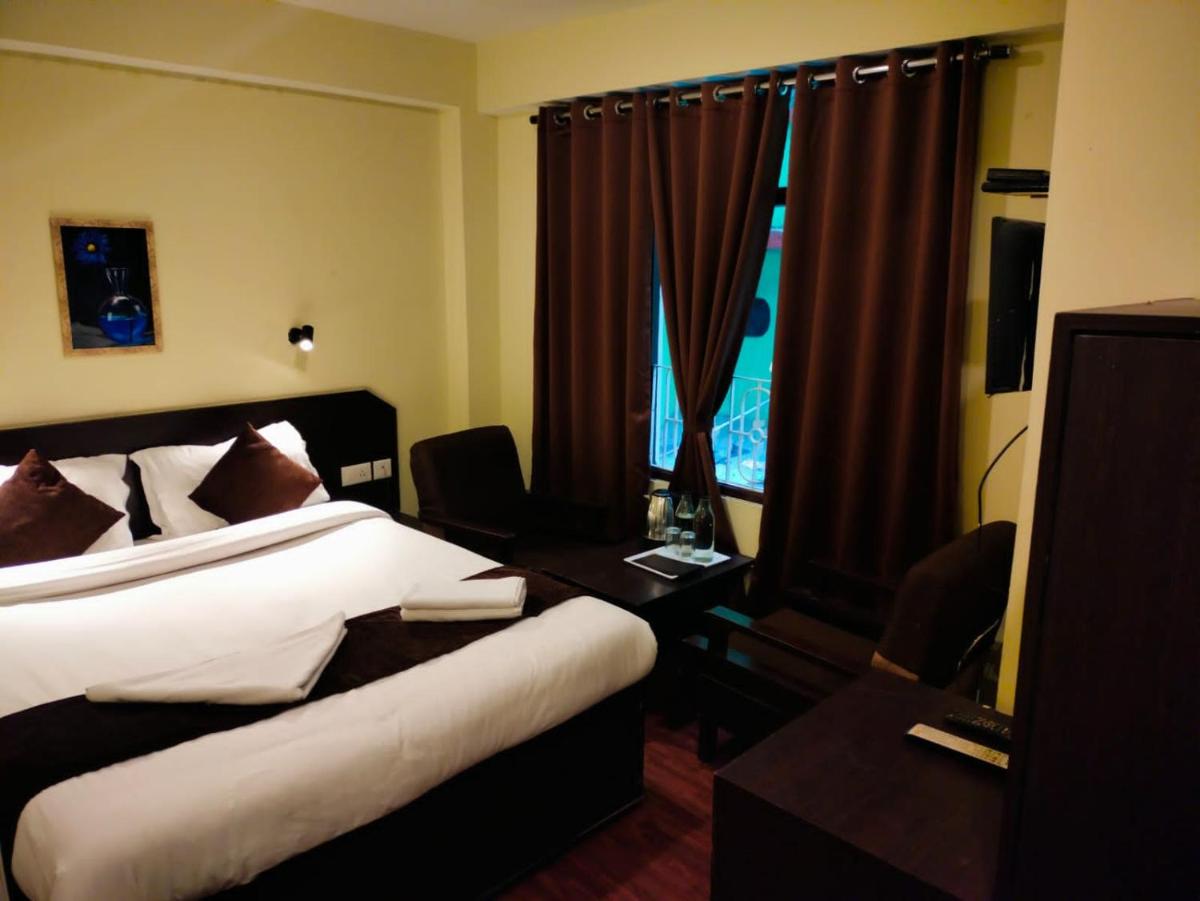Budget Double or Twin Room photo 2