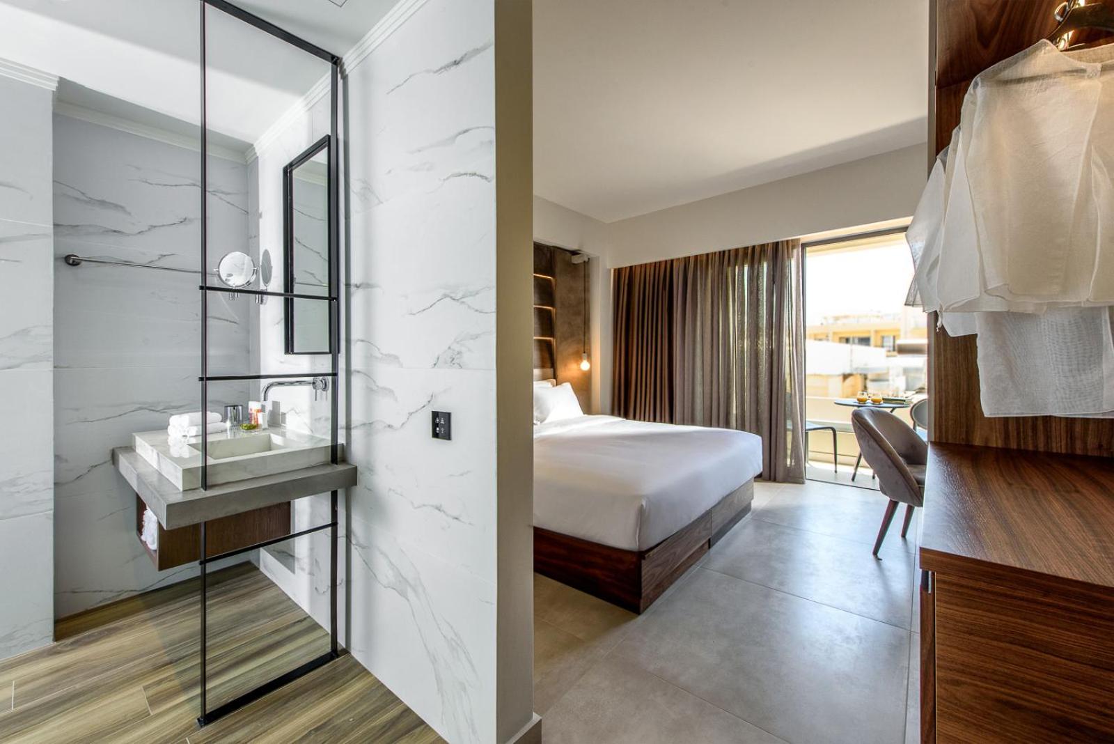 Deluxe Double or Twin Room - Photo 2