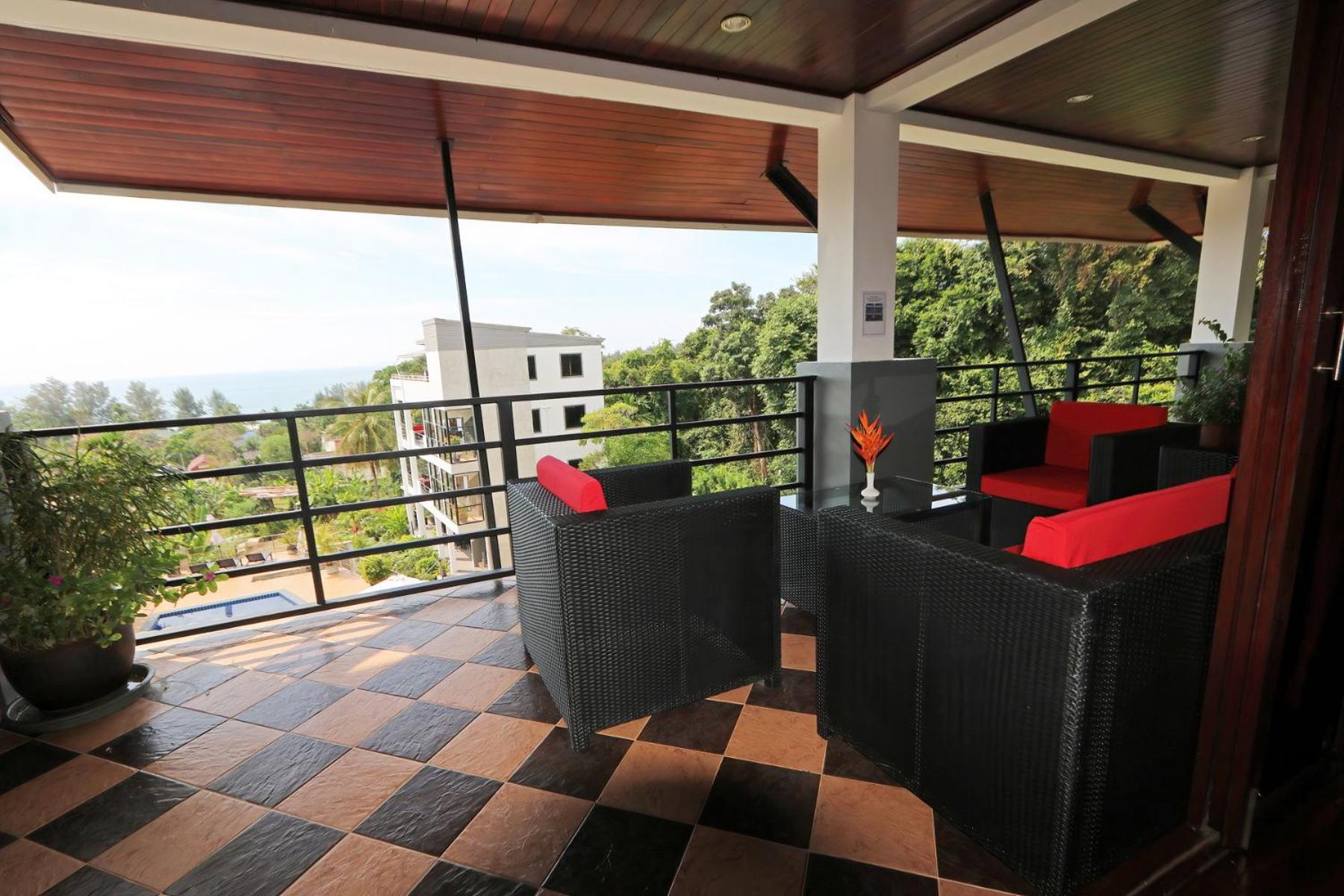 Apartment with Sea View photo 3