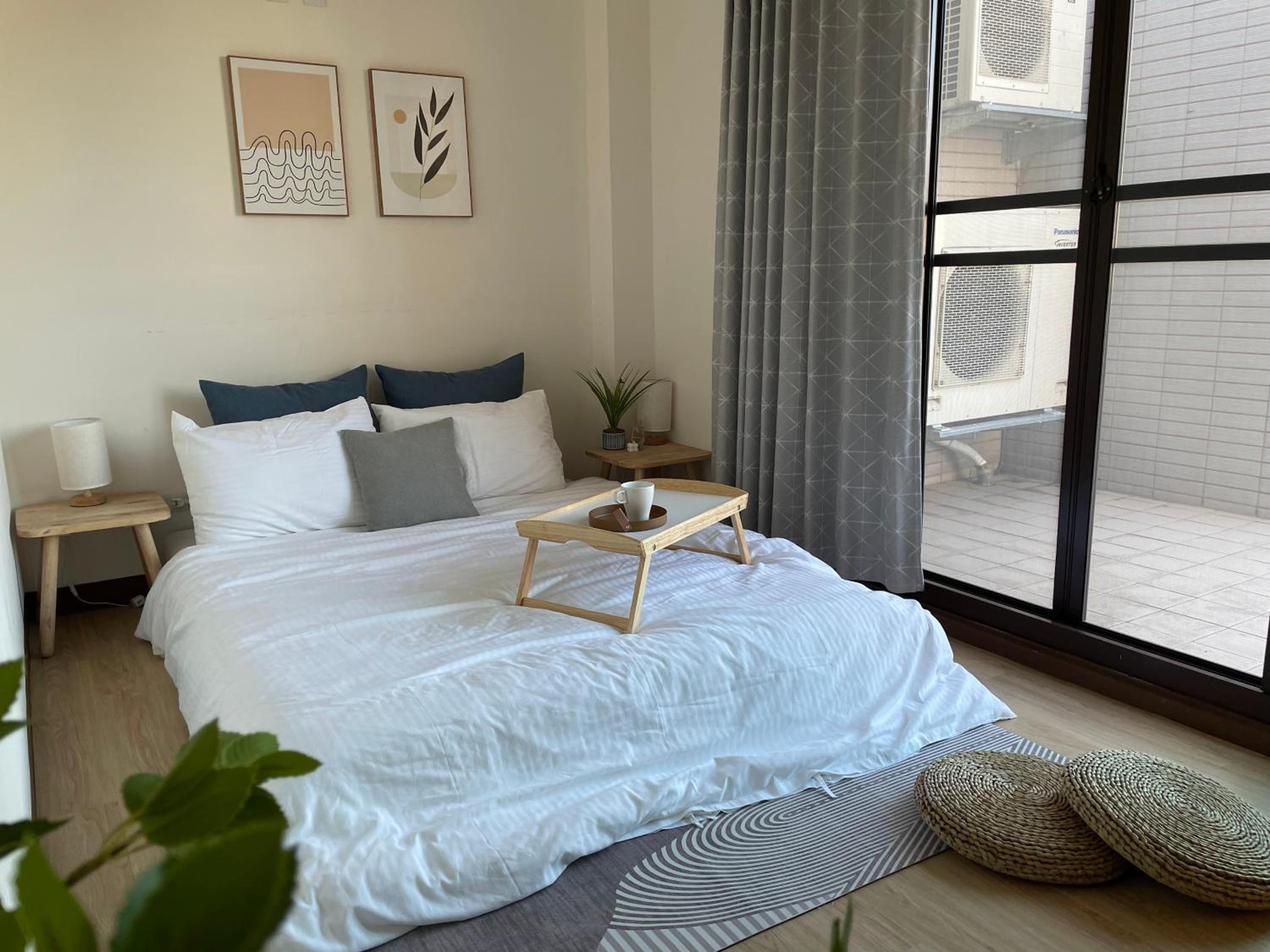 Standard Double Room with Shared Bathroom photo 1