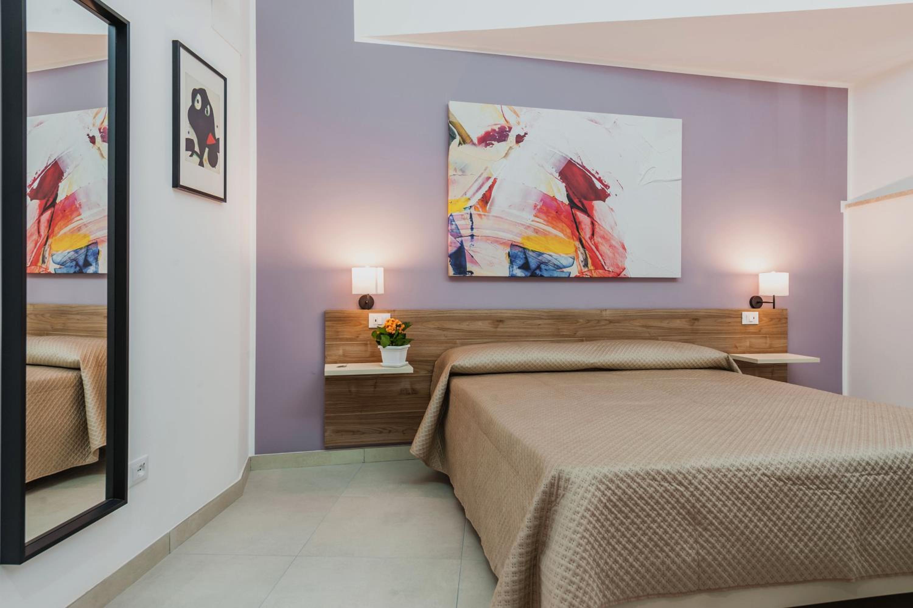 Double Room - Photo 2