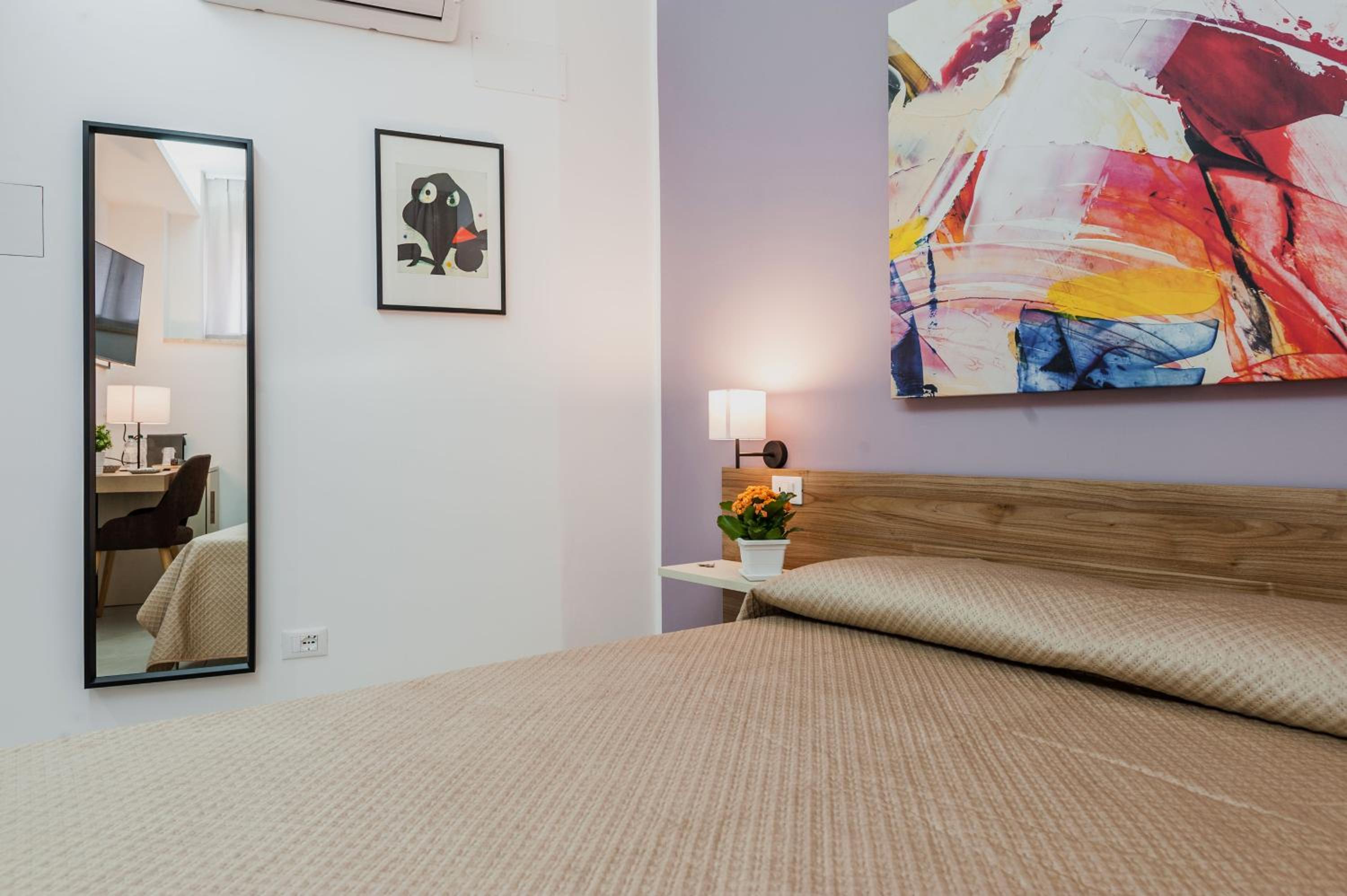 Double Room - Photo 4