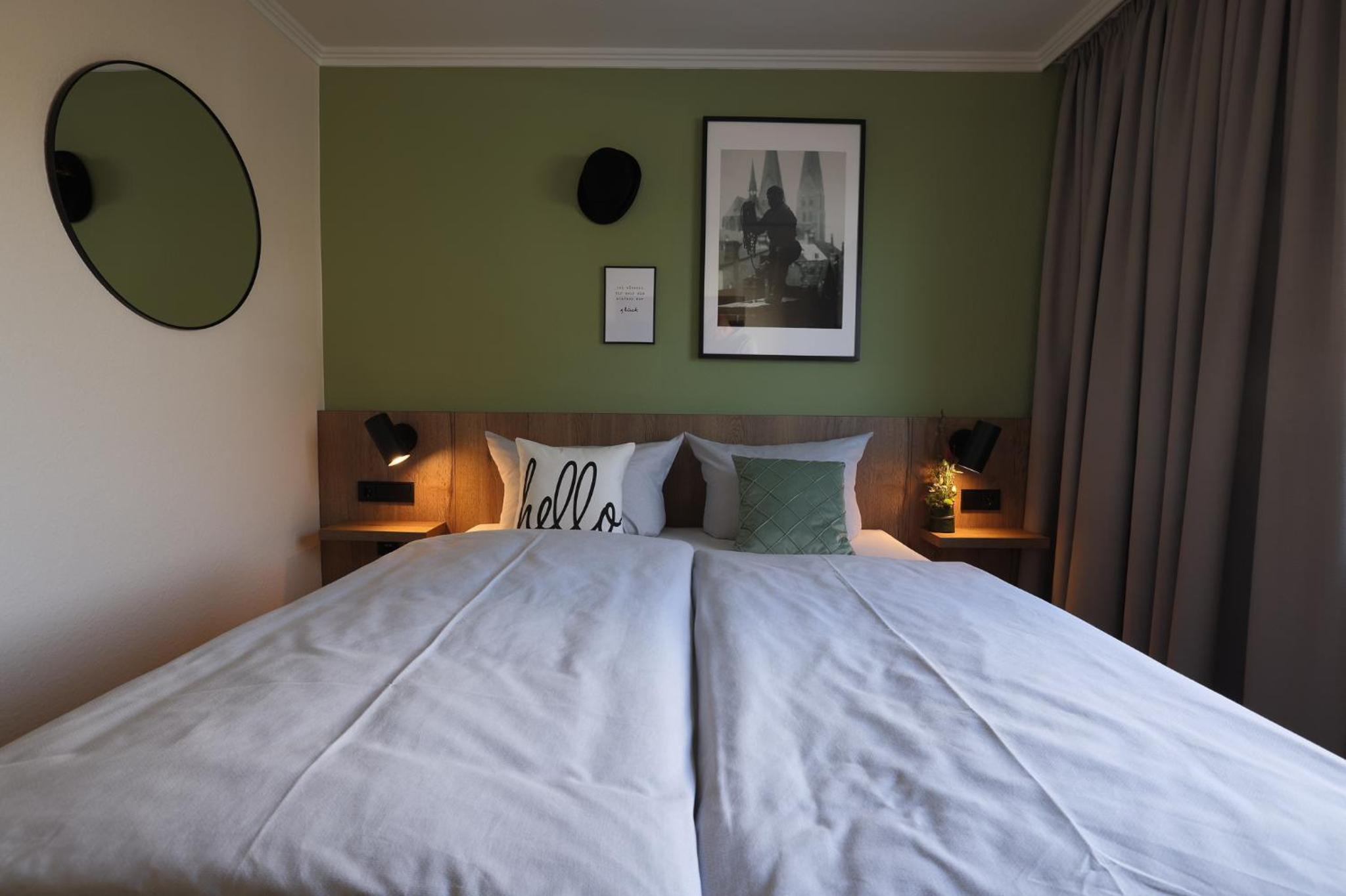 Economy Double Room photo 2