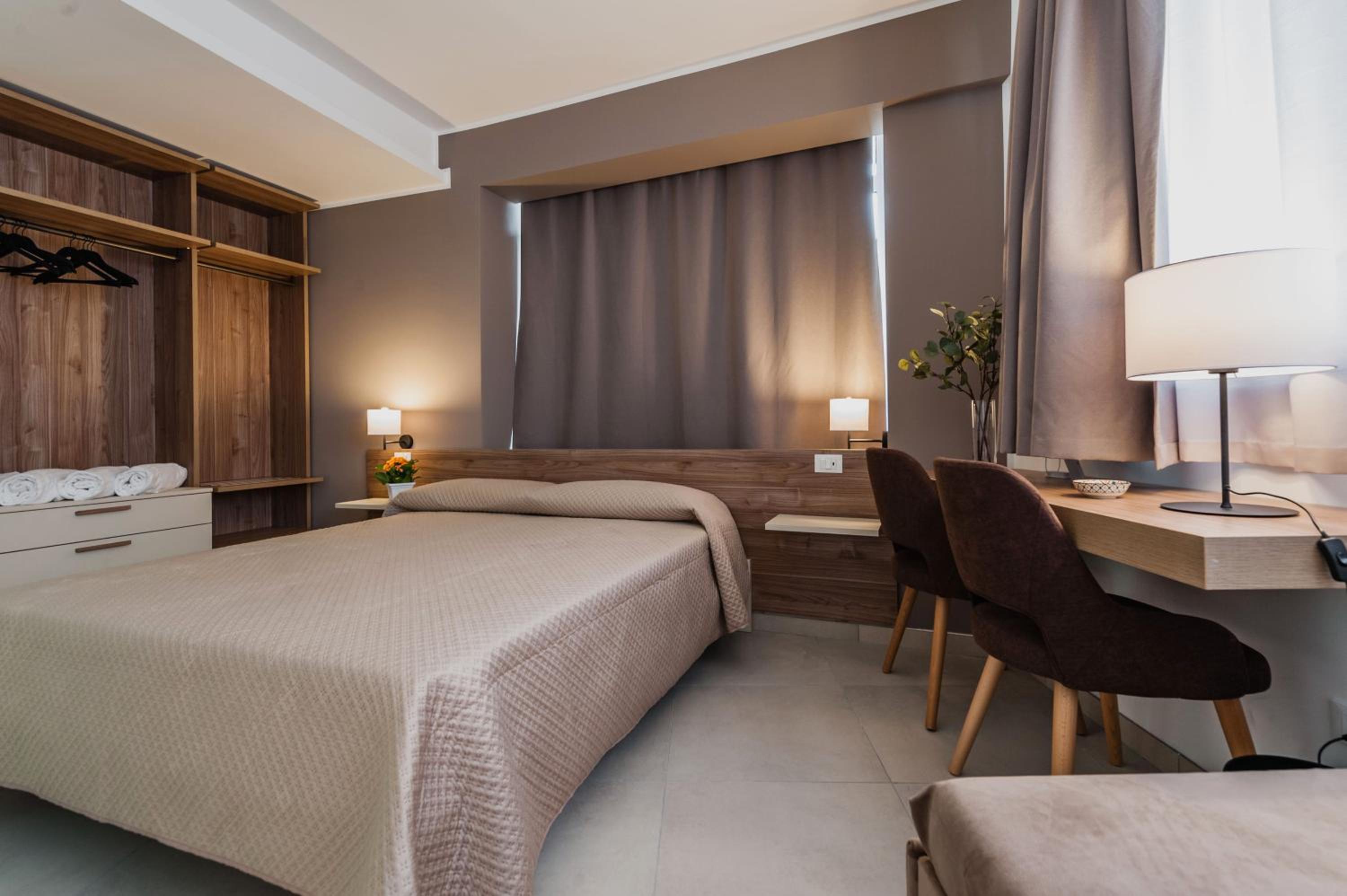 Quadruple Room - Photo 4