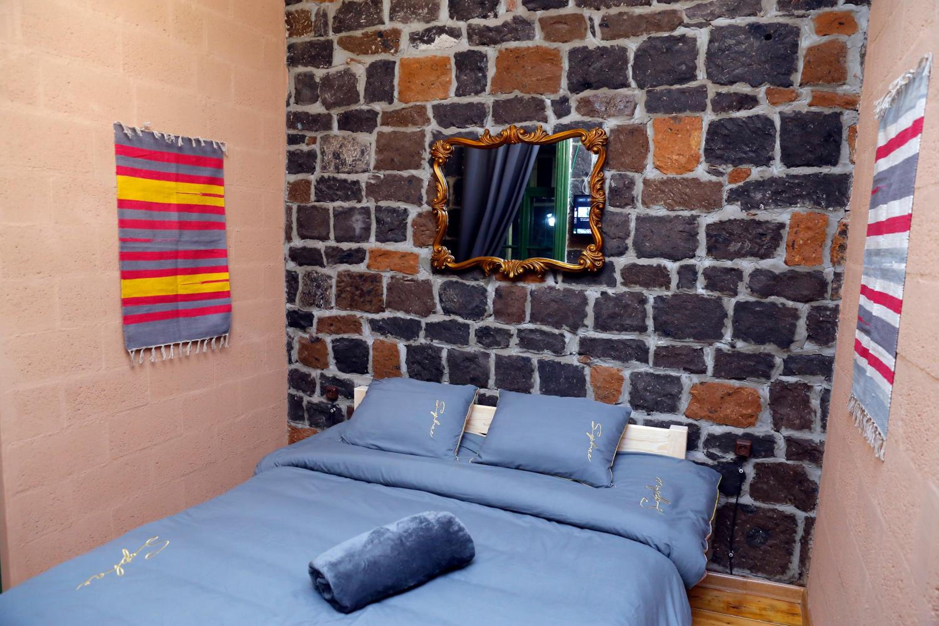 Double Room with Private Bathroom photo 2