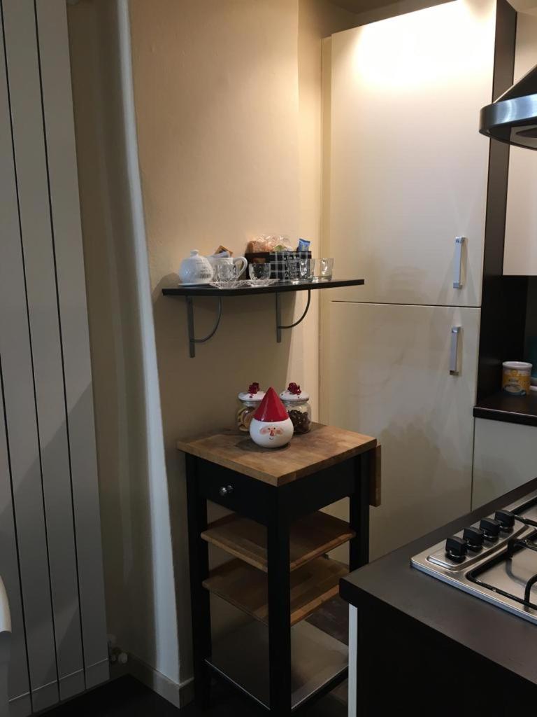 One-Bedroom Apartment photo 2