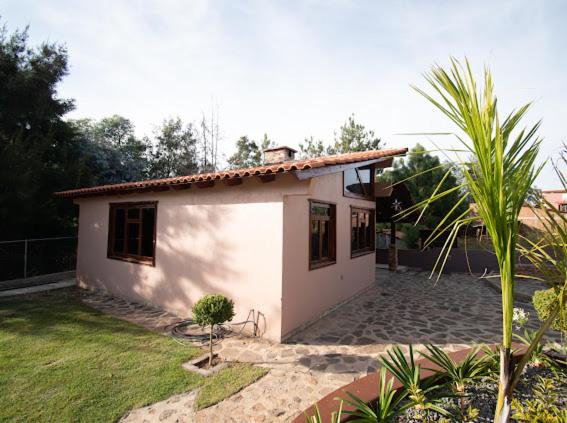 One-Bedroom House - Photo 12